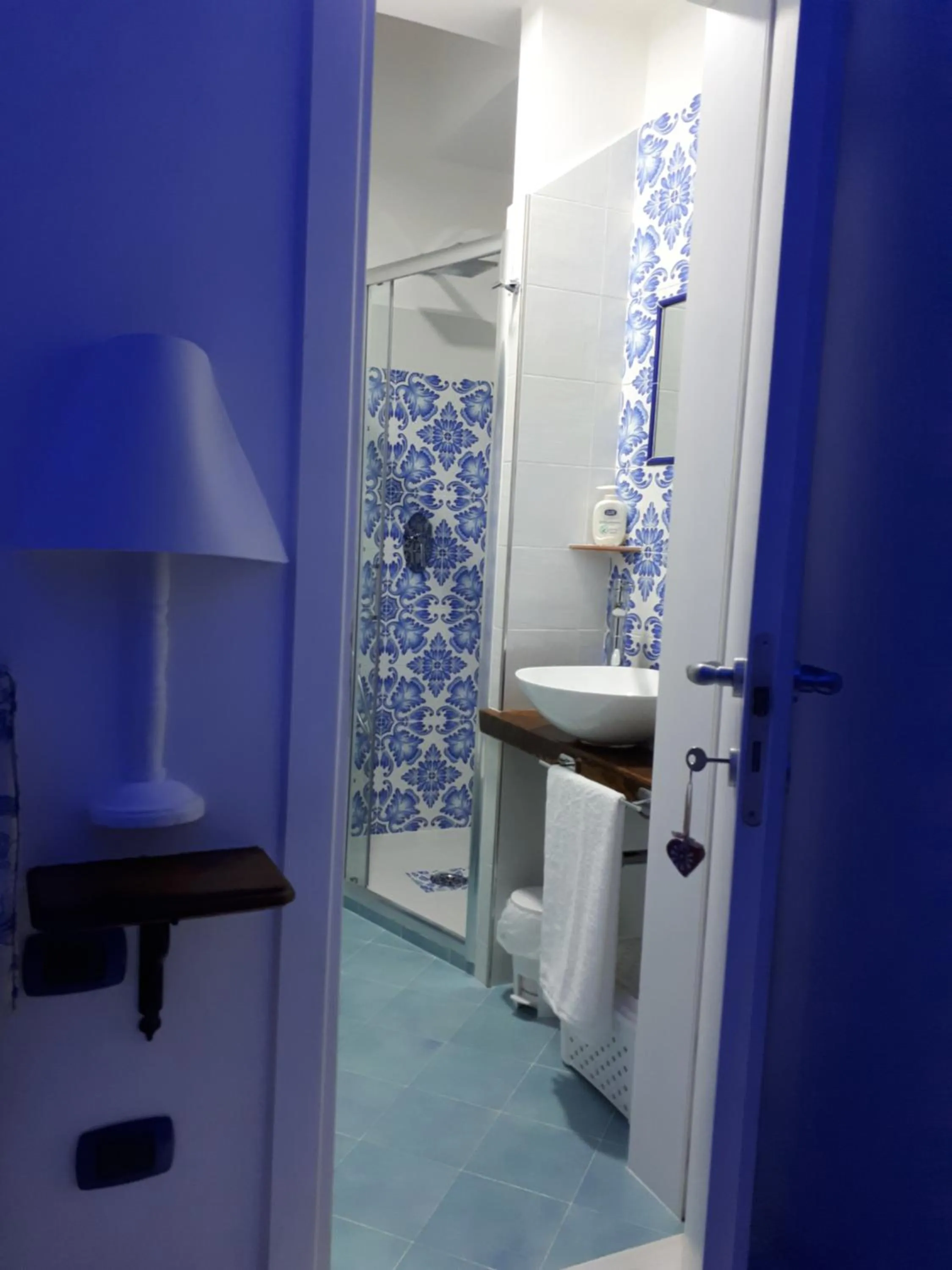 Bathroom in Hill Valley View