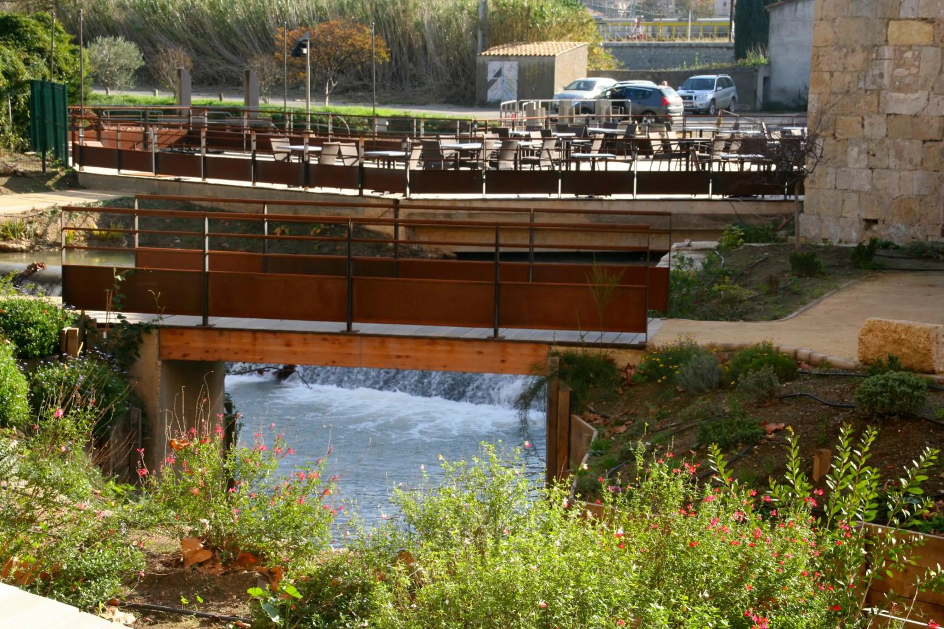 Day in Ile du Gua Suites