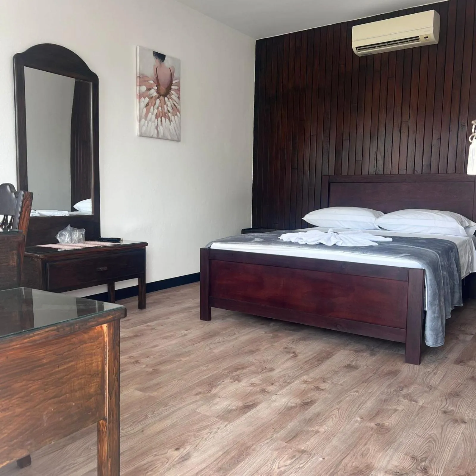 Bed in Hotel Naralit