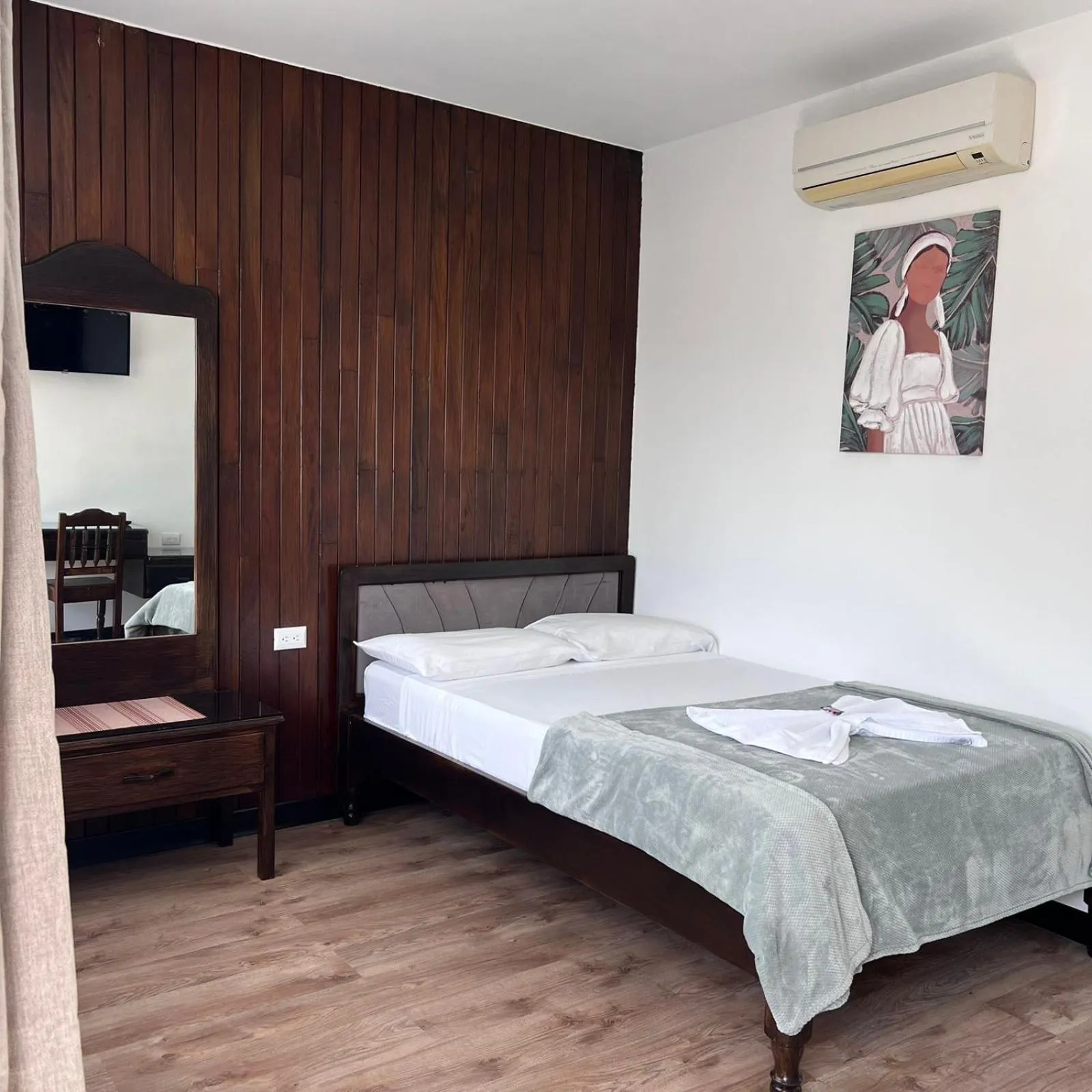 Bed in Hotel Naralit