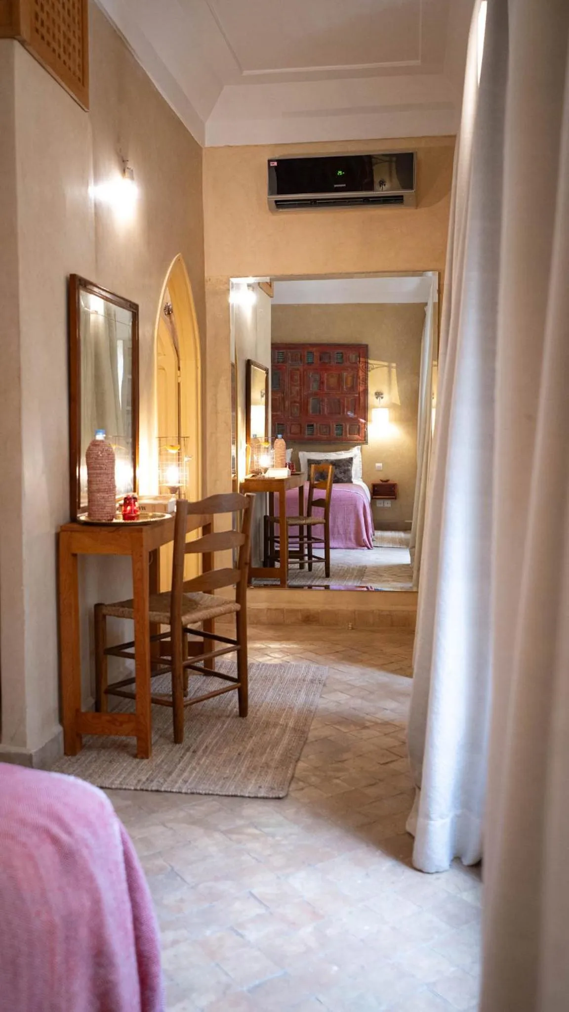 Seating area, Bed in Riad Anata