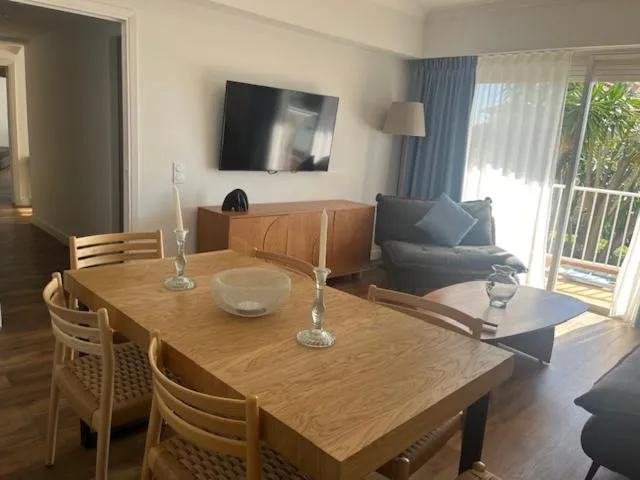 Living room in Résidence Carlton - Rénovée avec Piscine