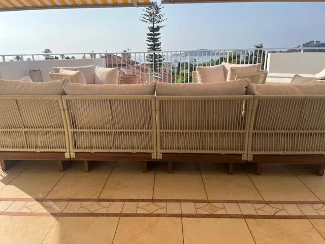 Patio in Résidence Carlton - Rénovée avec Piscine