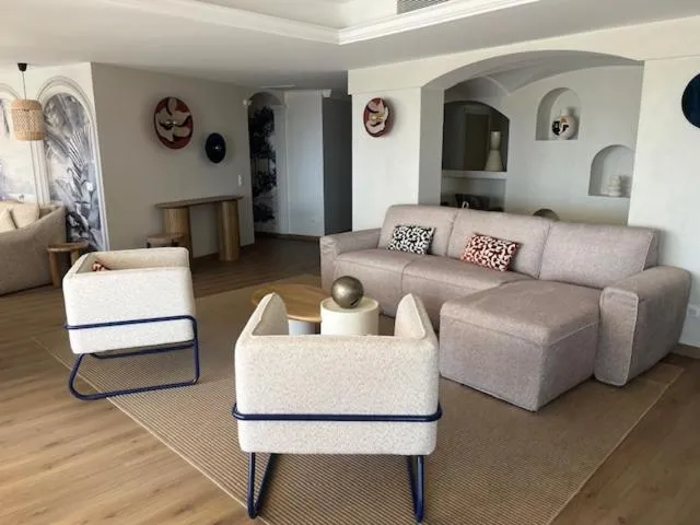Living room in Résidence Carlton - Rénovée avec Piscine