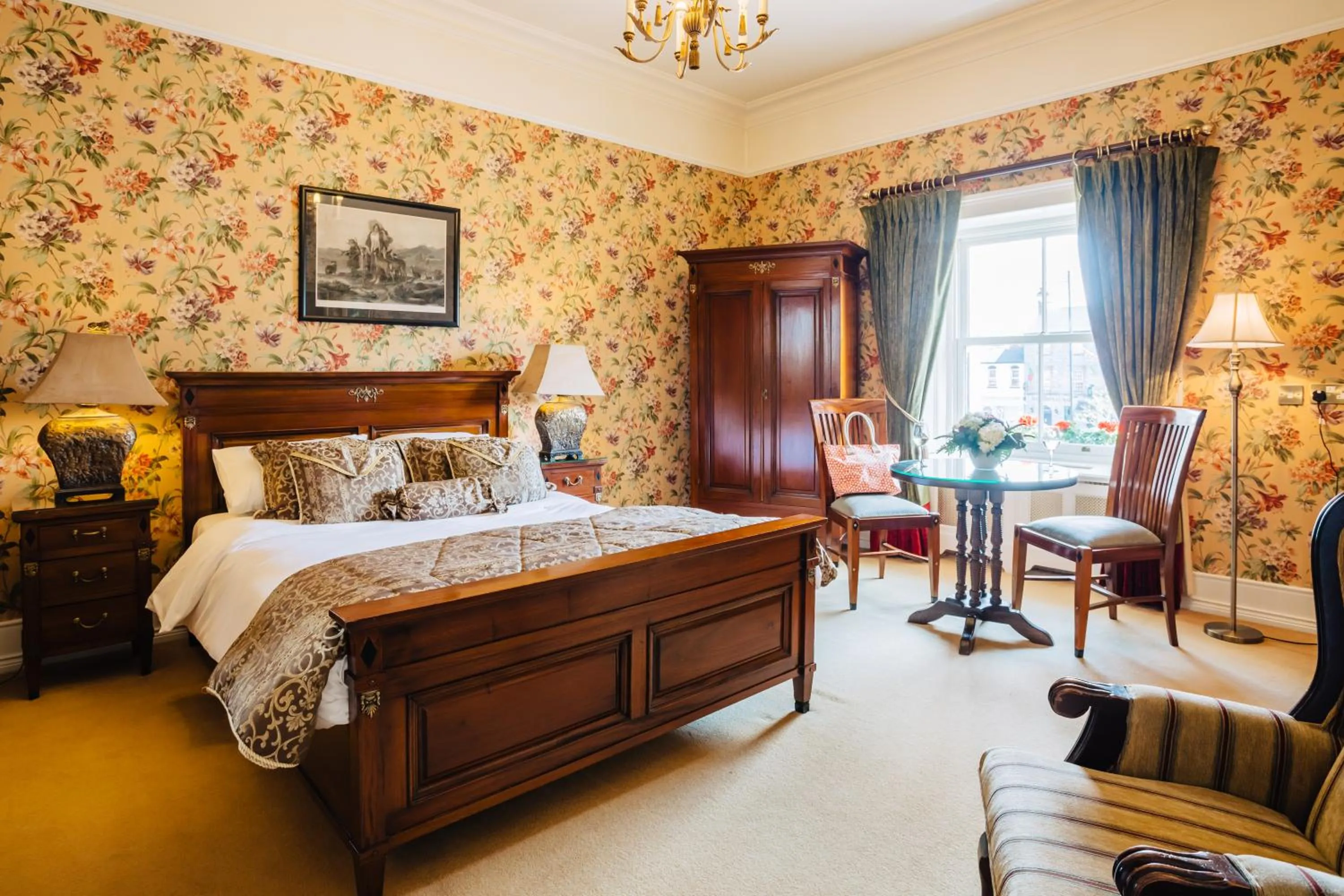 Day, Bed in Gleeson's Restaurant & Rooms