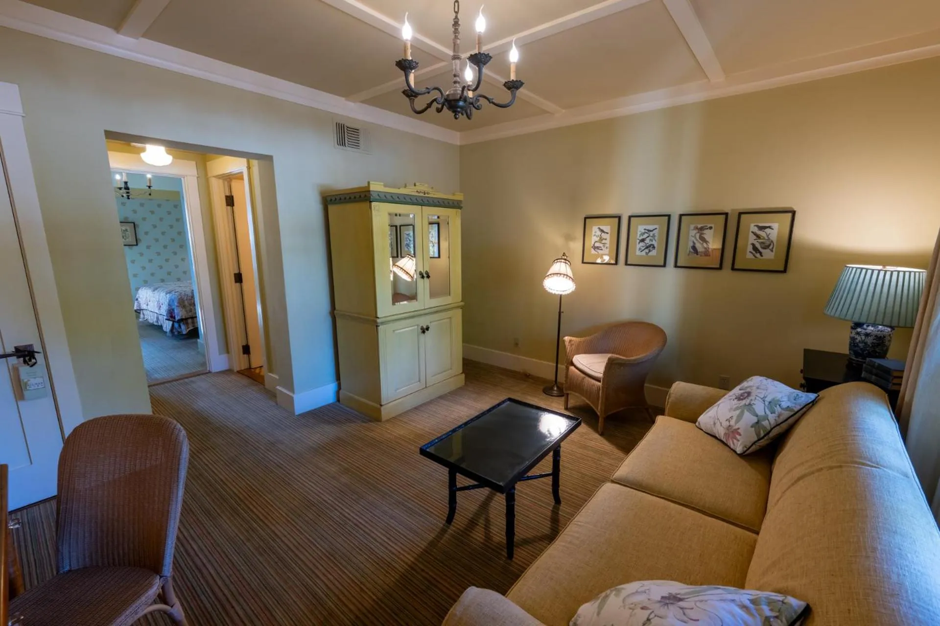 Living room in Tallman Hotel