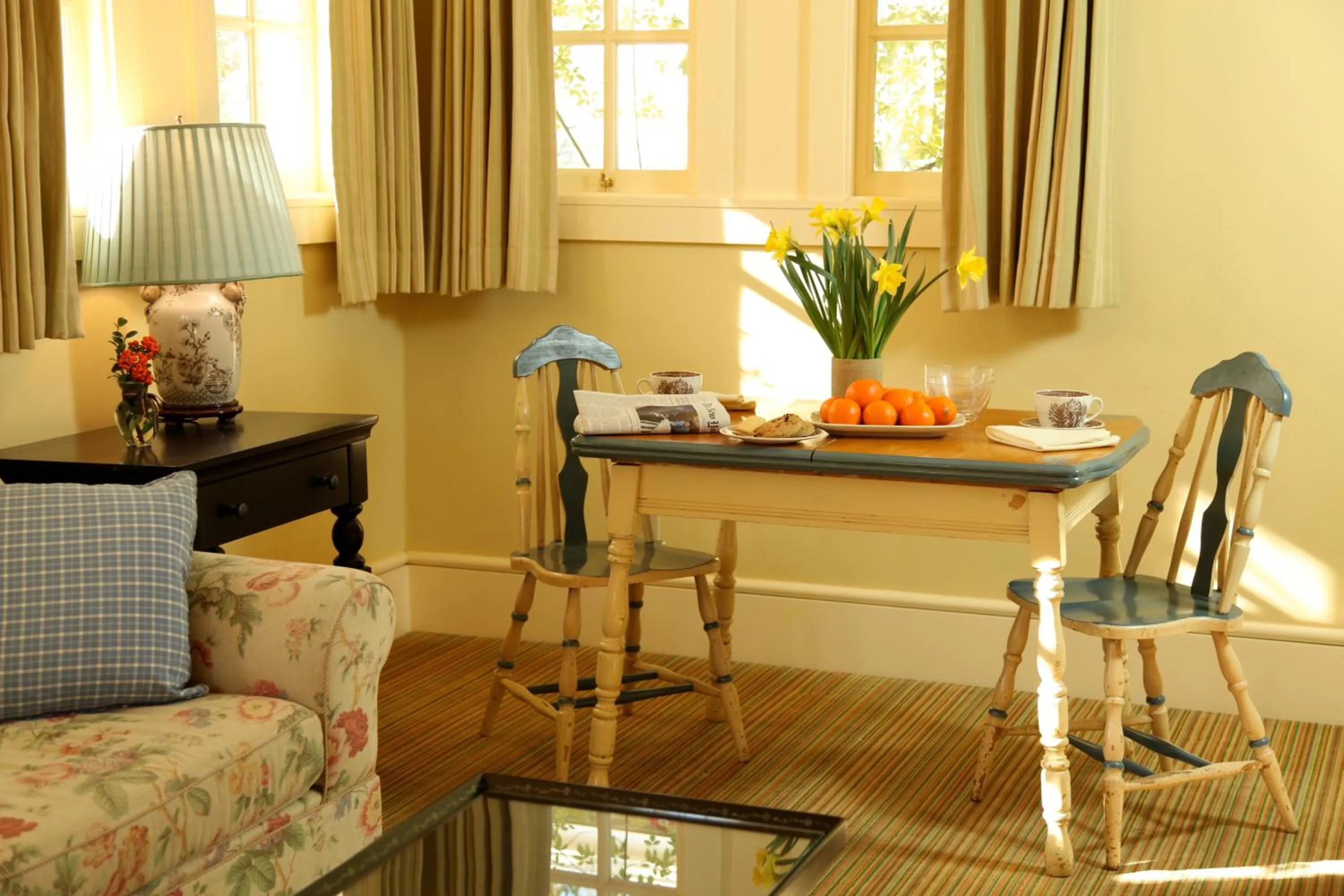 Living room in Tallman Hotel