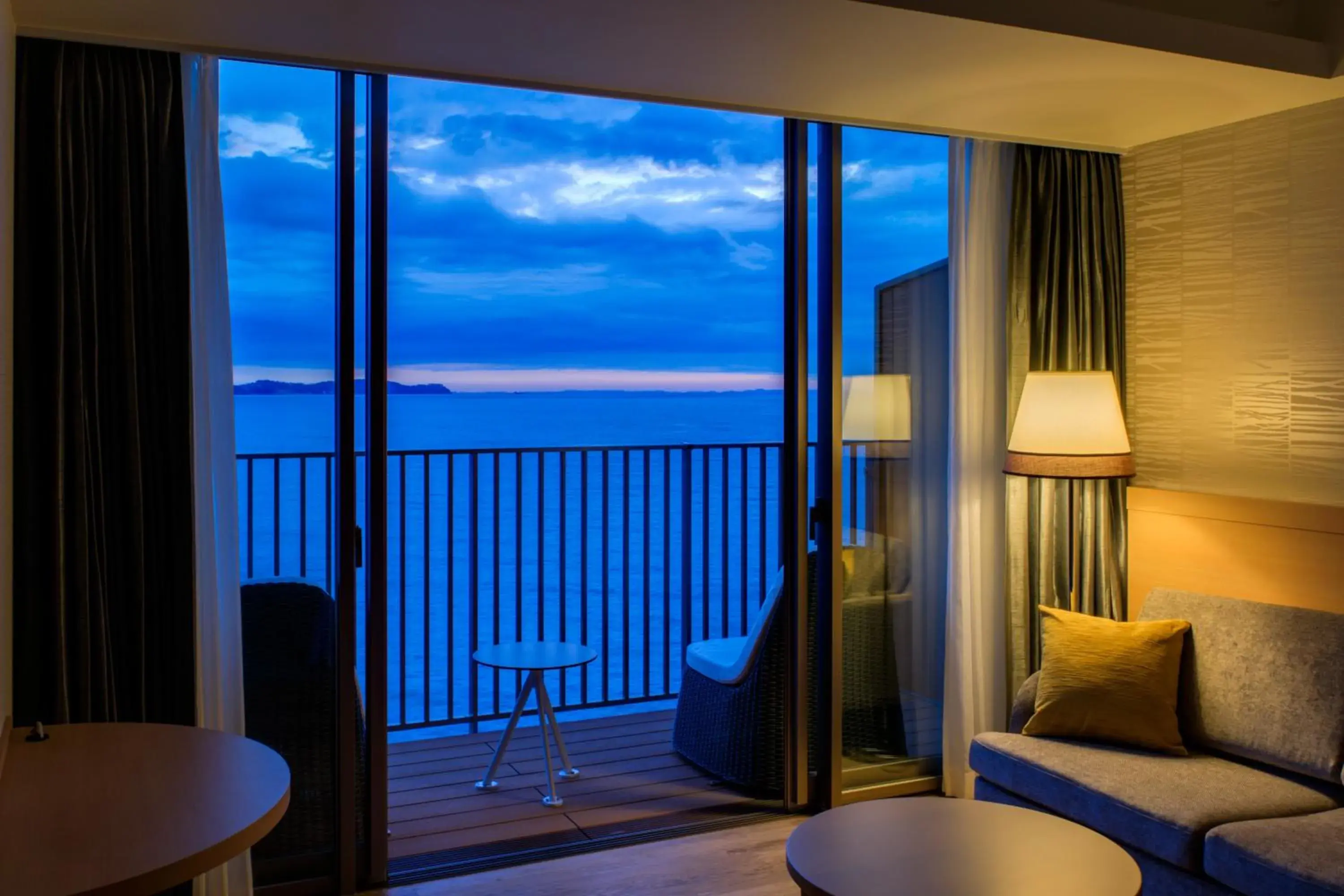 Twin Room with Ocean View - AQUA SQUARE - Breakfast & Dinner Included in Atami Korakuen Hotel Twin Room with Ocean View - AQUA SQUARE - Breakfast & Dinner Included in Atami Korakuen Hotel