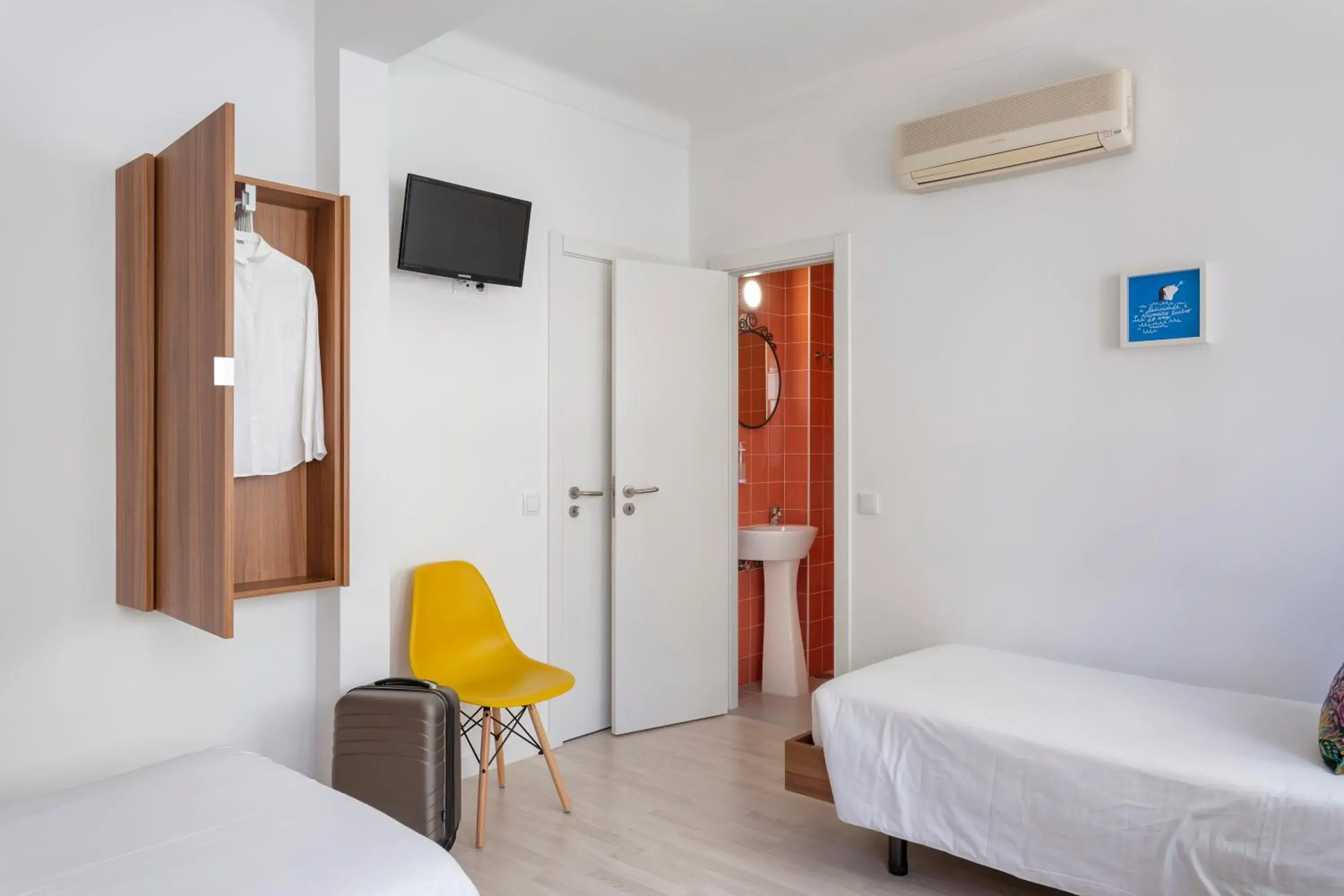 Triple Room in Next Inn Triple Room in Next Inn