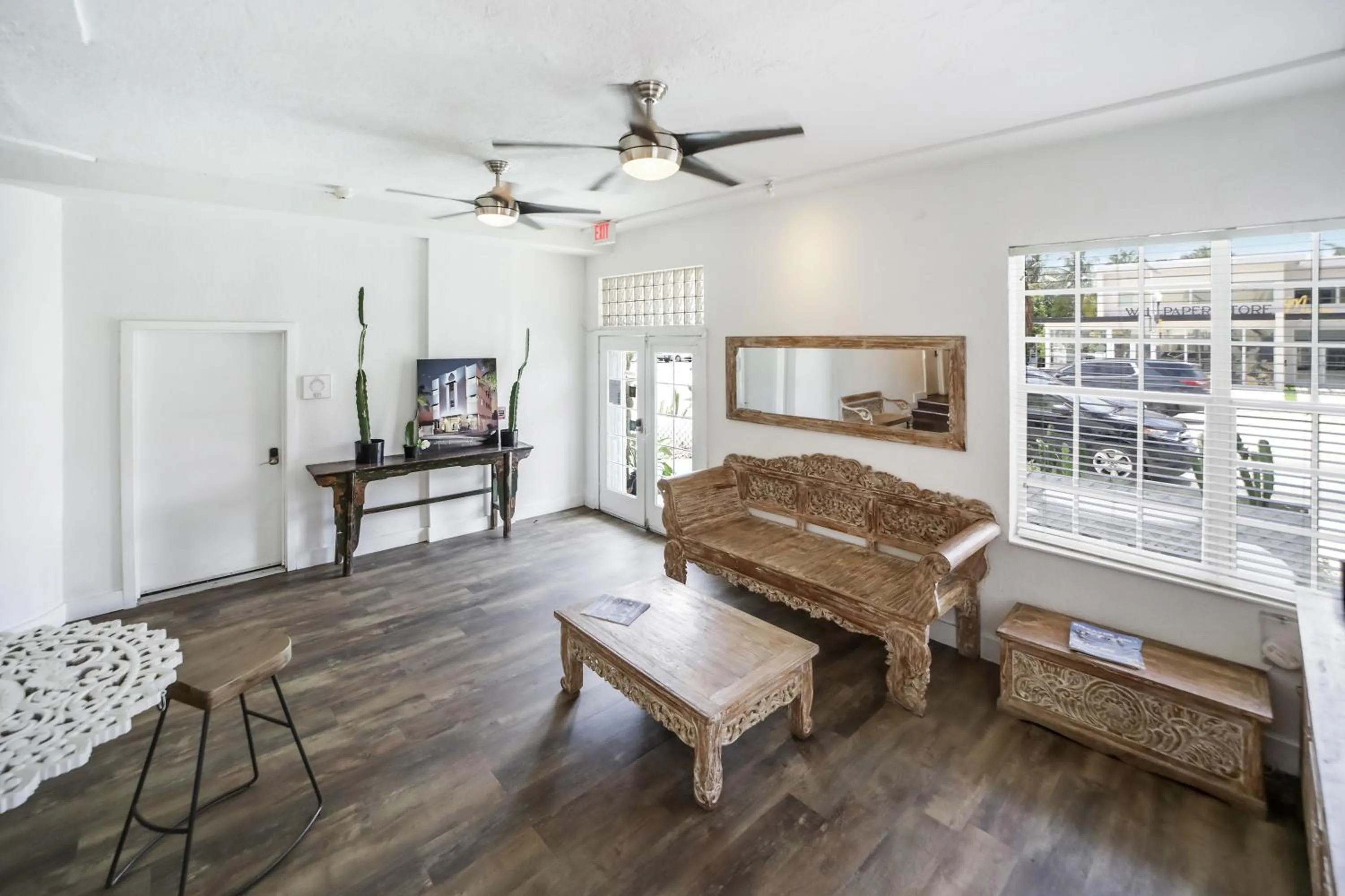 Seating area in Treehouse Studio Hotel