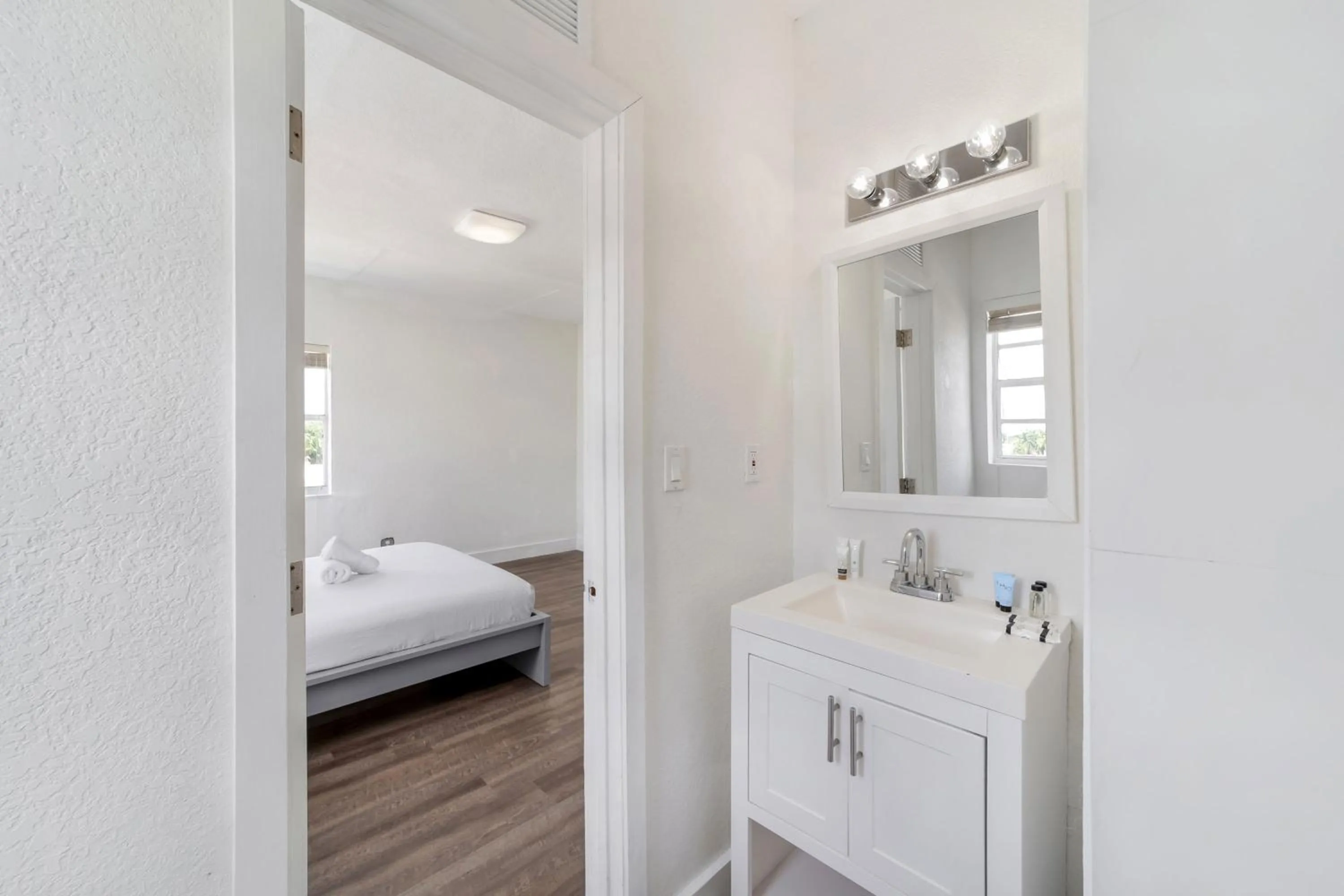 Bathroom in Treehouse Studio Hotel