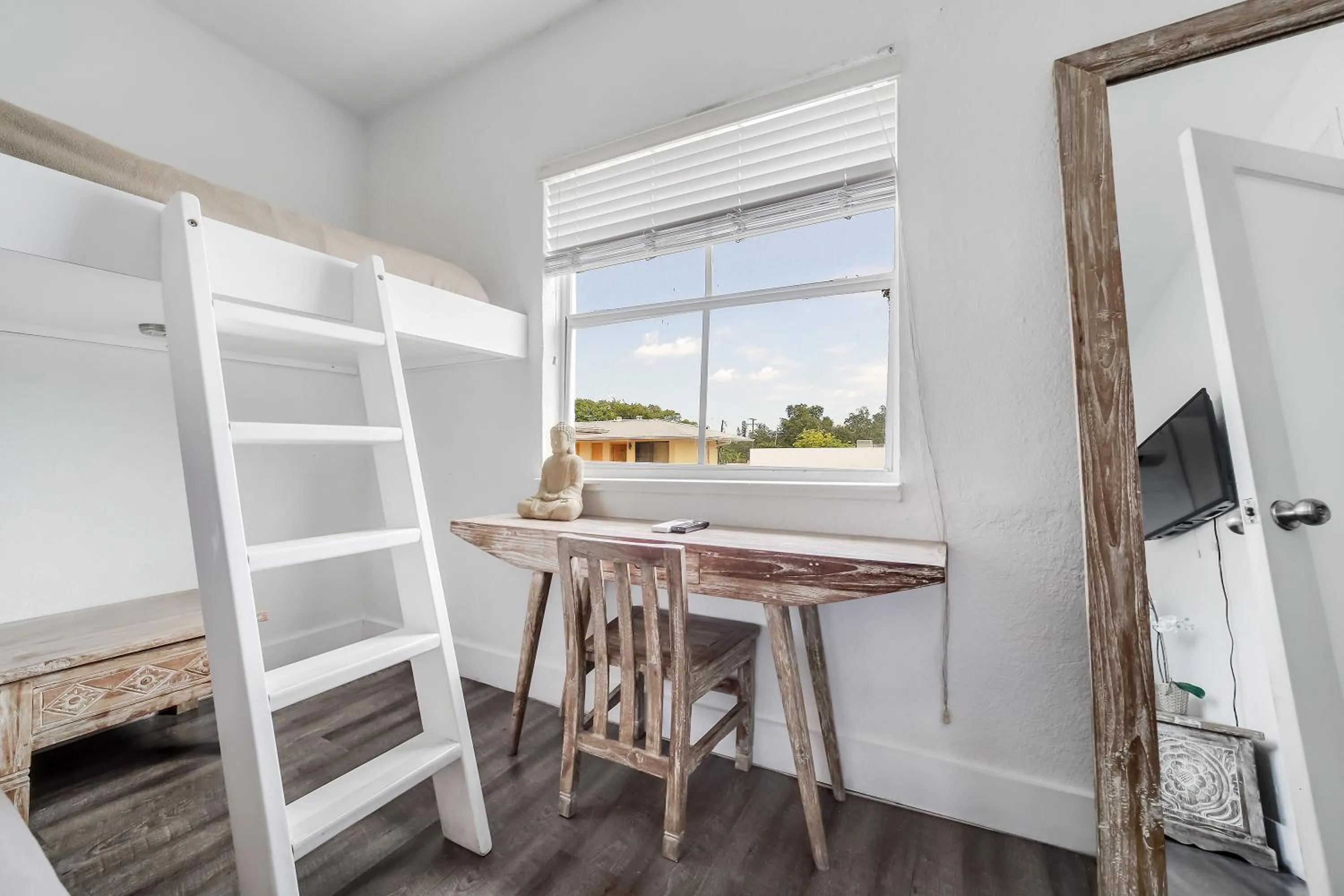 Bedroom in Treehouse Studio Hotel