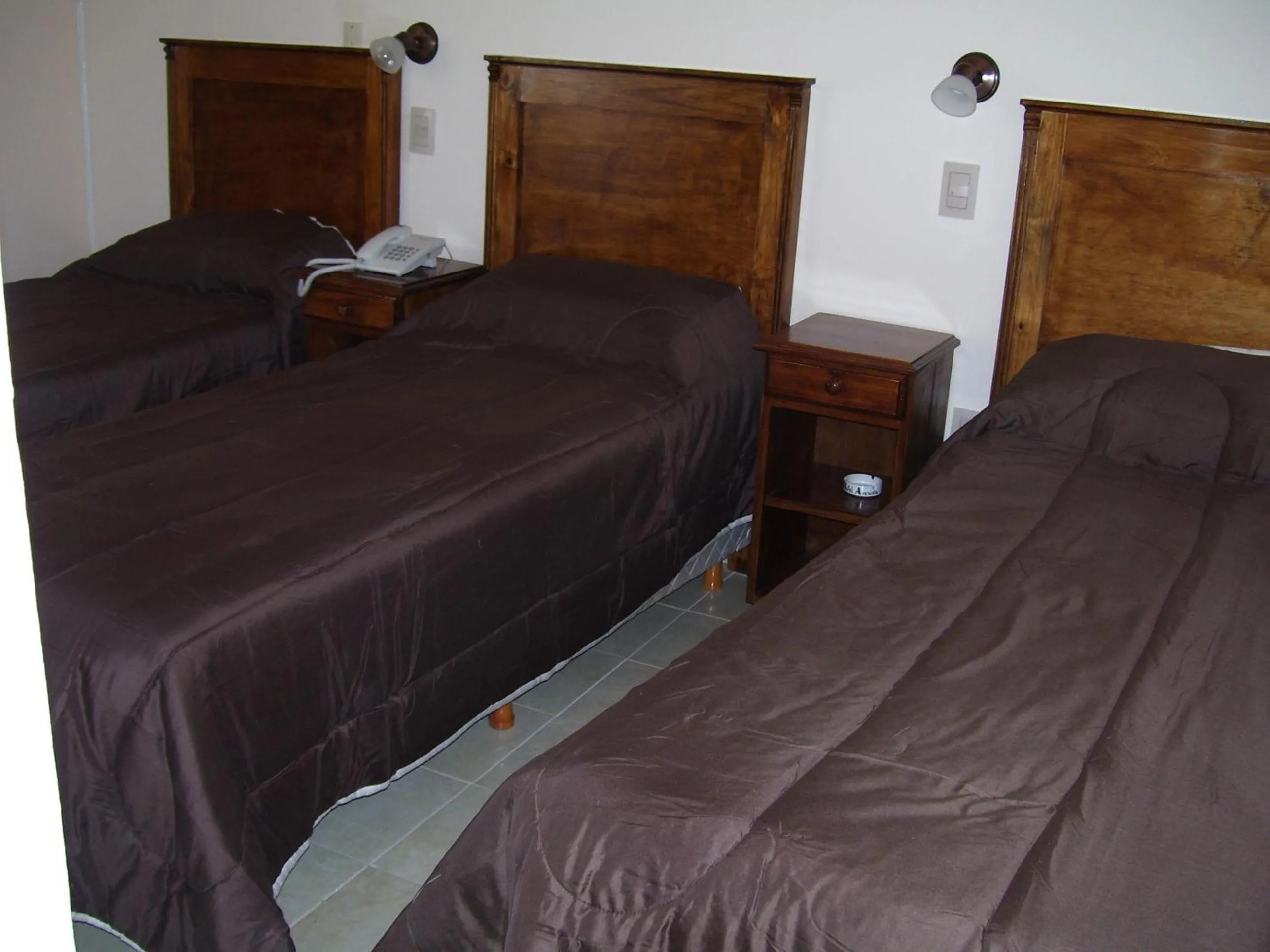 Standard Quintuple Room in Hotel Avenida