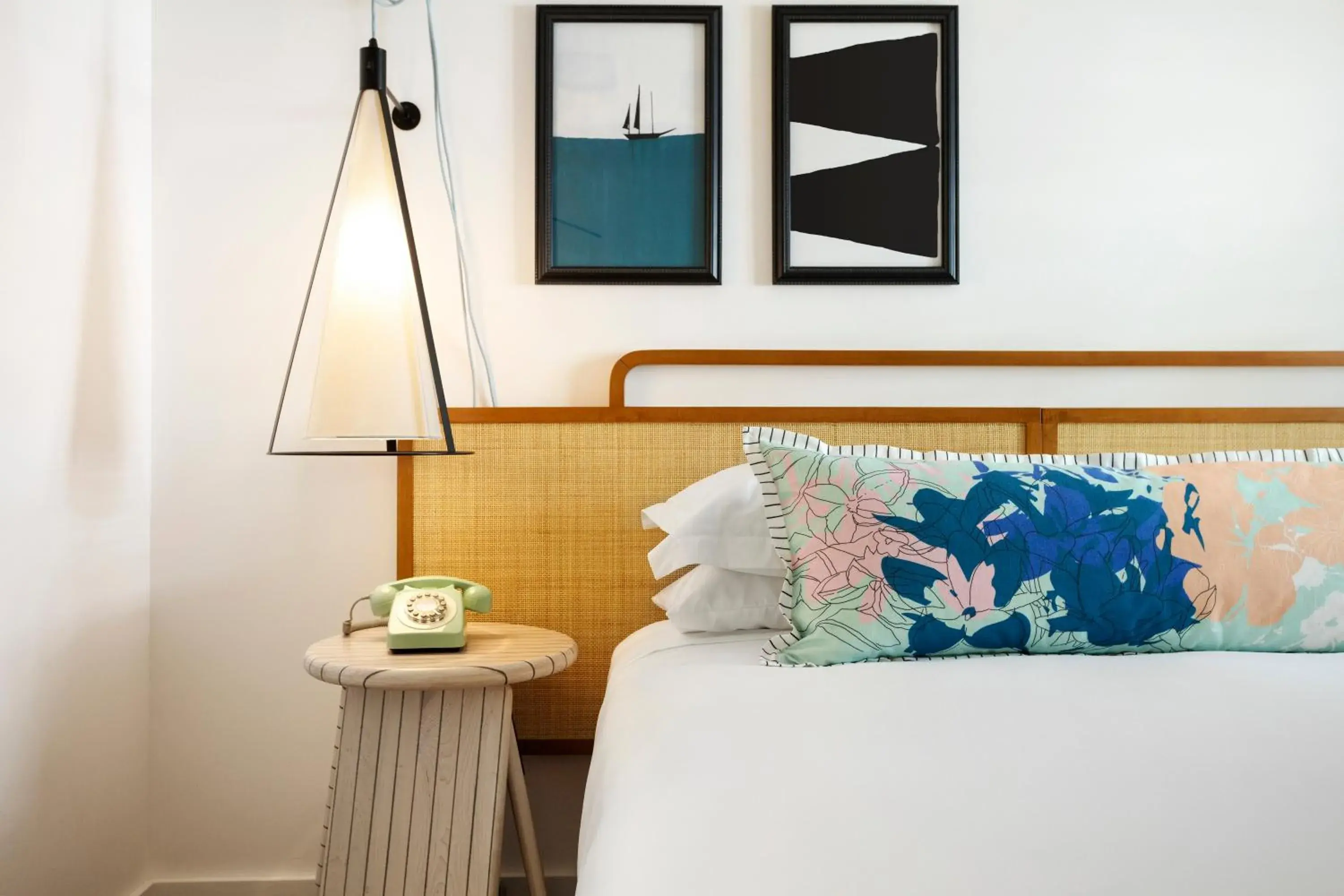 Bed in Fitch Lodge - Key West Historic Inns Bed in Fitch Lodge - Key West Historic Inns