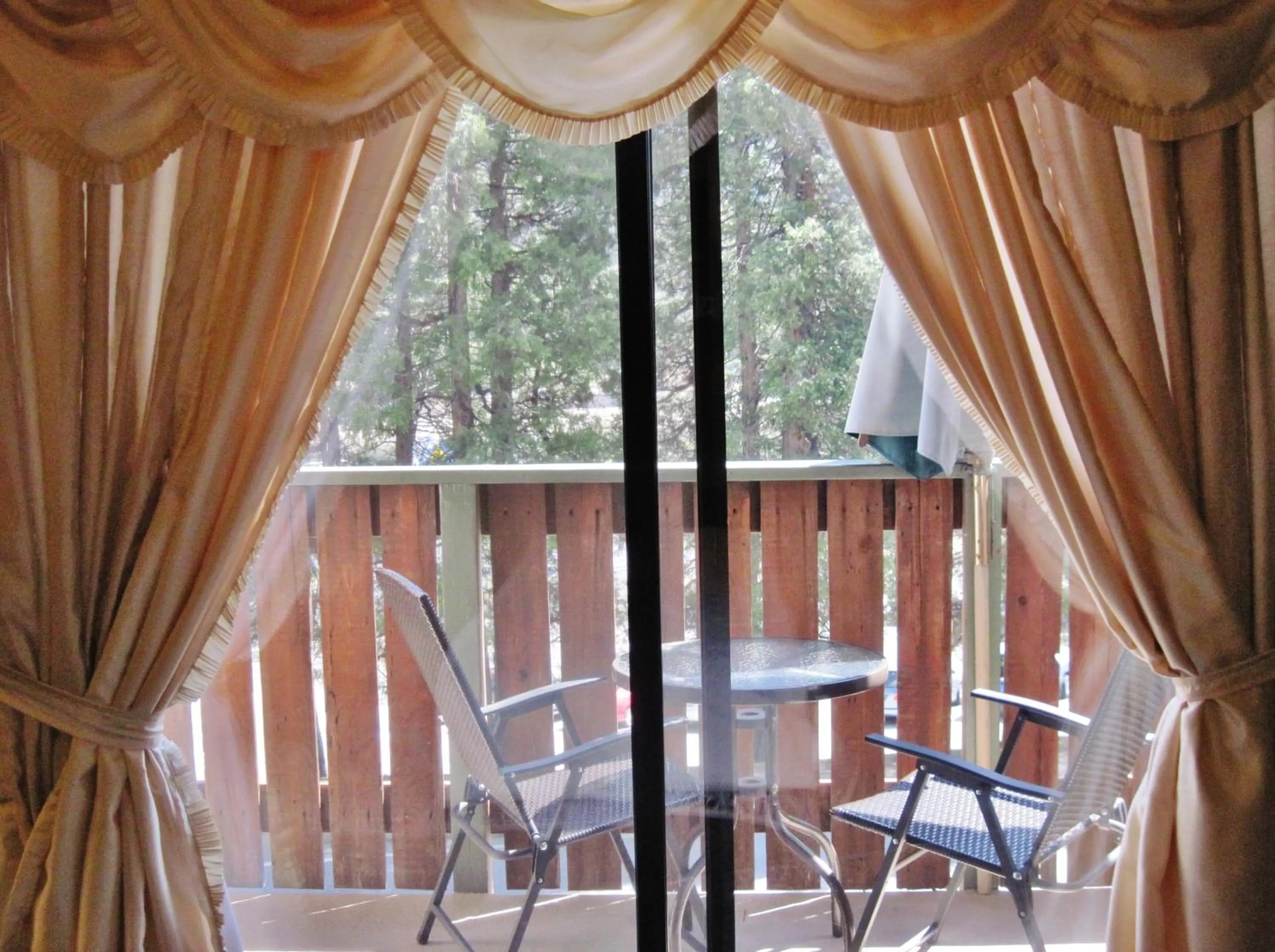 Balcony/Terrace in The North Shore Inn