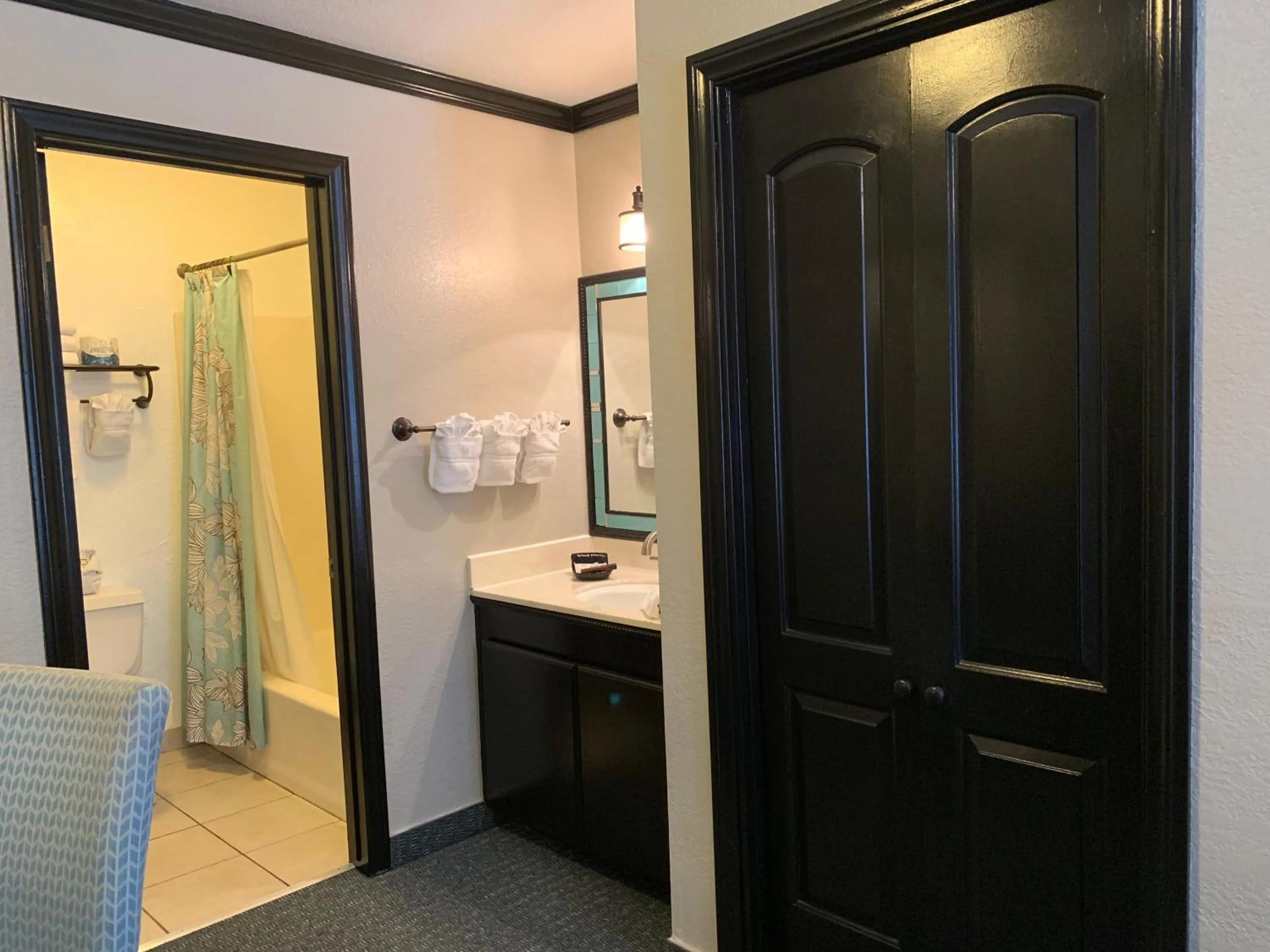 Bathroom in The North Shore Inn