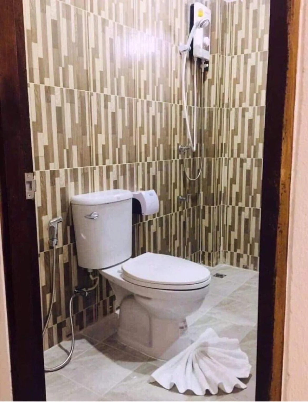 Bathroom in DE ROSE Hotel Chiang Mai