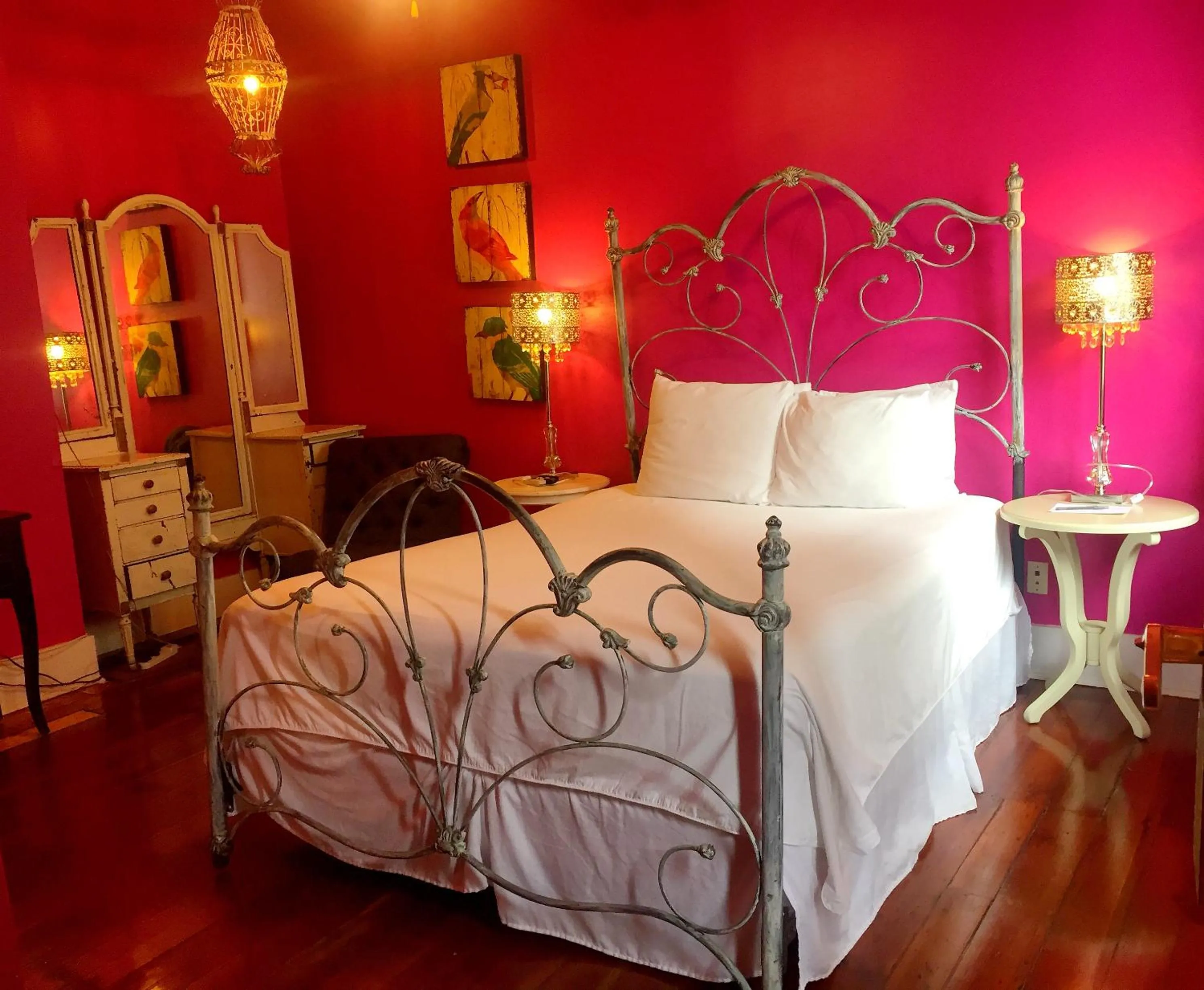 Bedroom, Bed in Creole Gardens Guesthouse and Inn