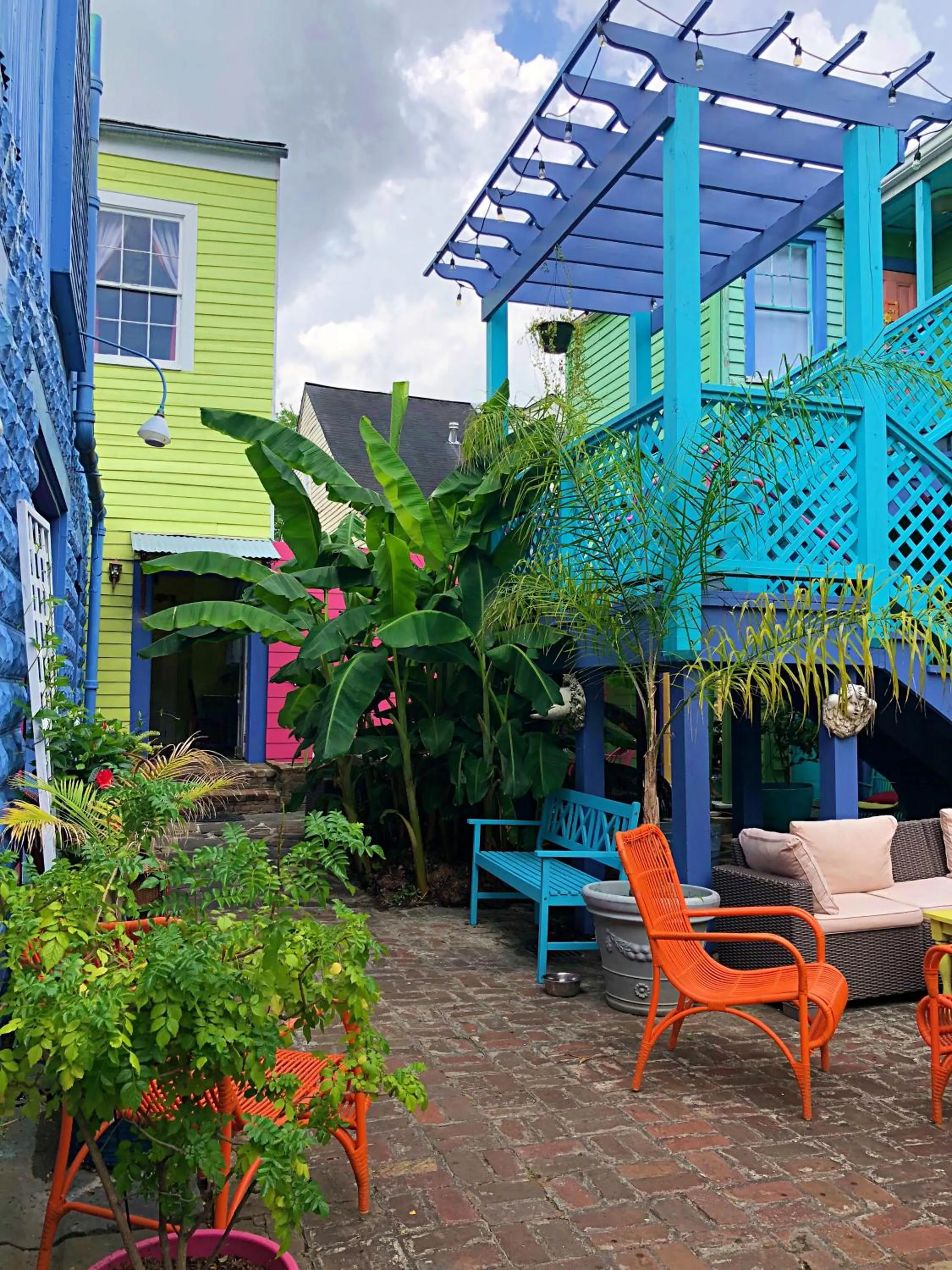 Creole Gardens Guesthouse and Inn