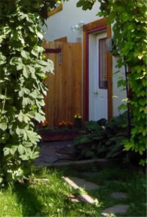 Charlie's Guesthouse