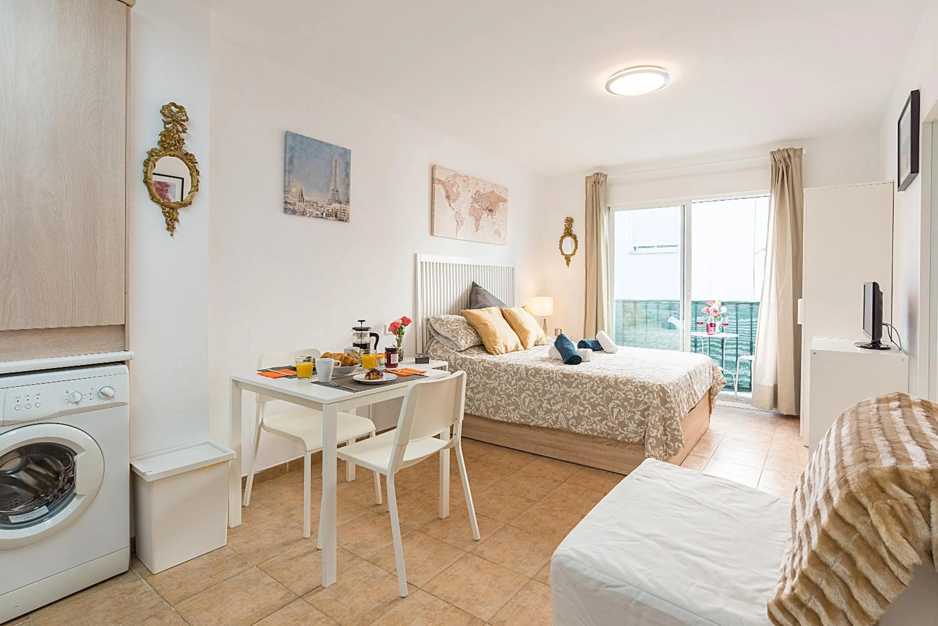 Studios Nerja Center E