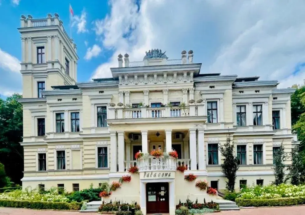 Pałac Biedrusko Pałac Biedrusko