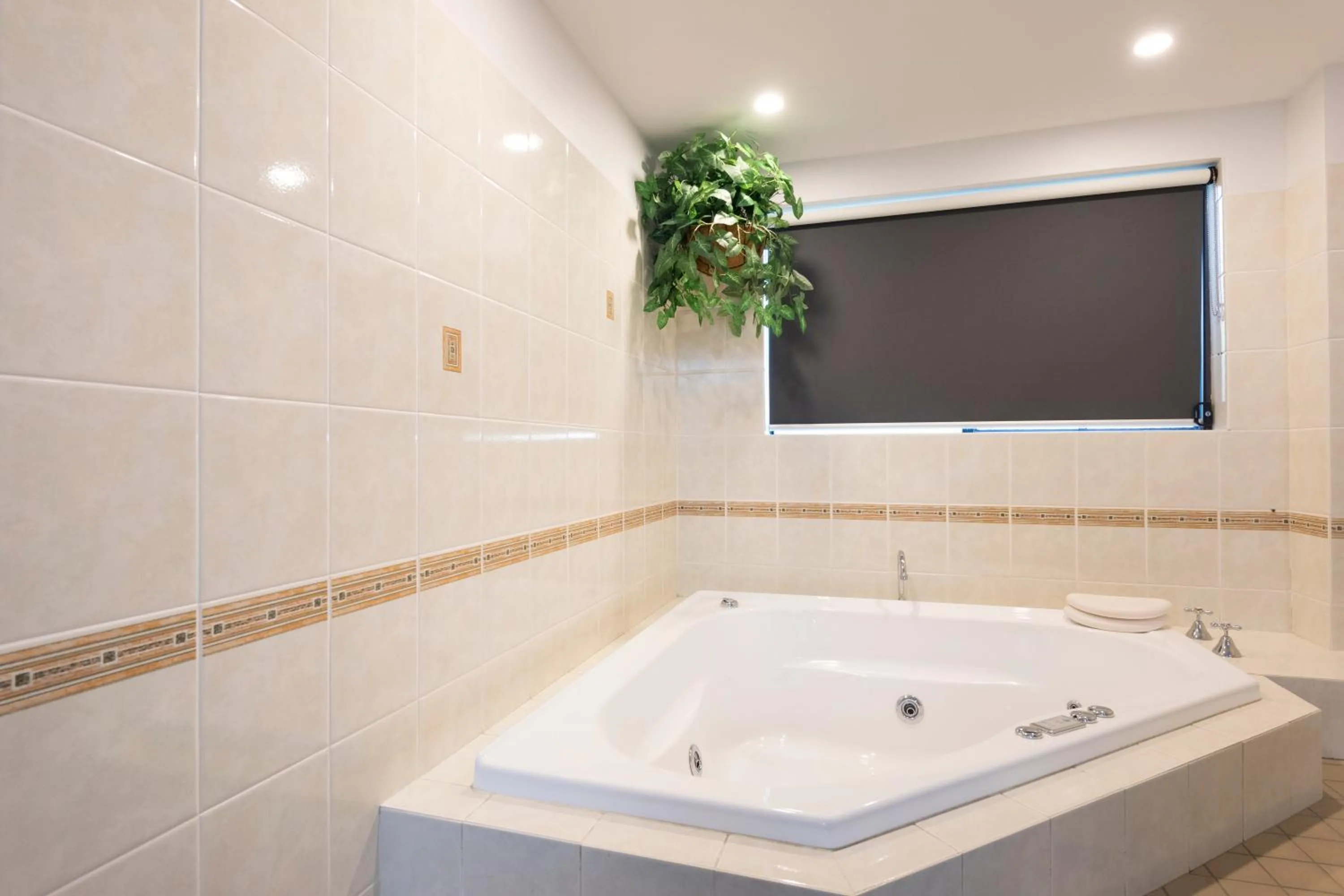 Hot Tub in Hotel Forster