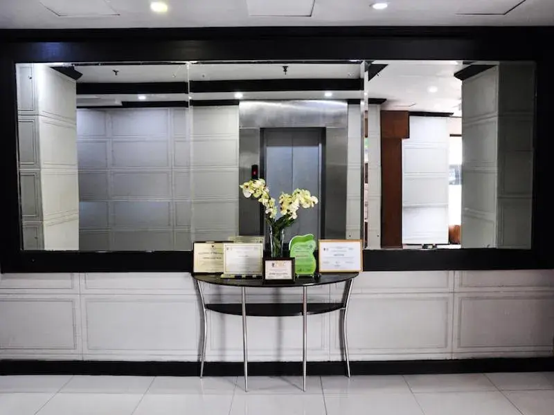 Lobby or reception in Golden Valley Hotel Lobby or reception in Golden Valley Hotel