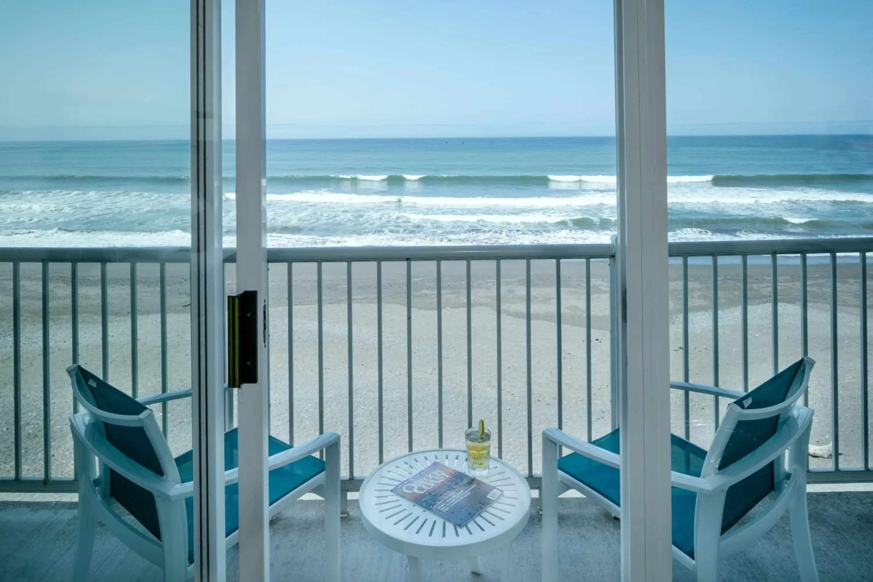 Photo of the whole room in Beachfront Inn Photo of the whole room in Beachfront Inn