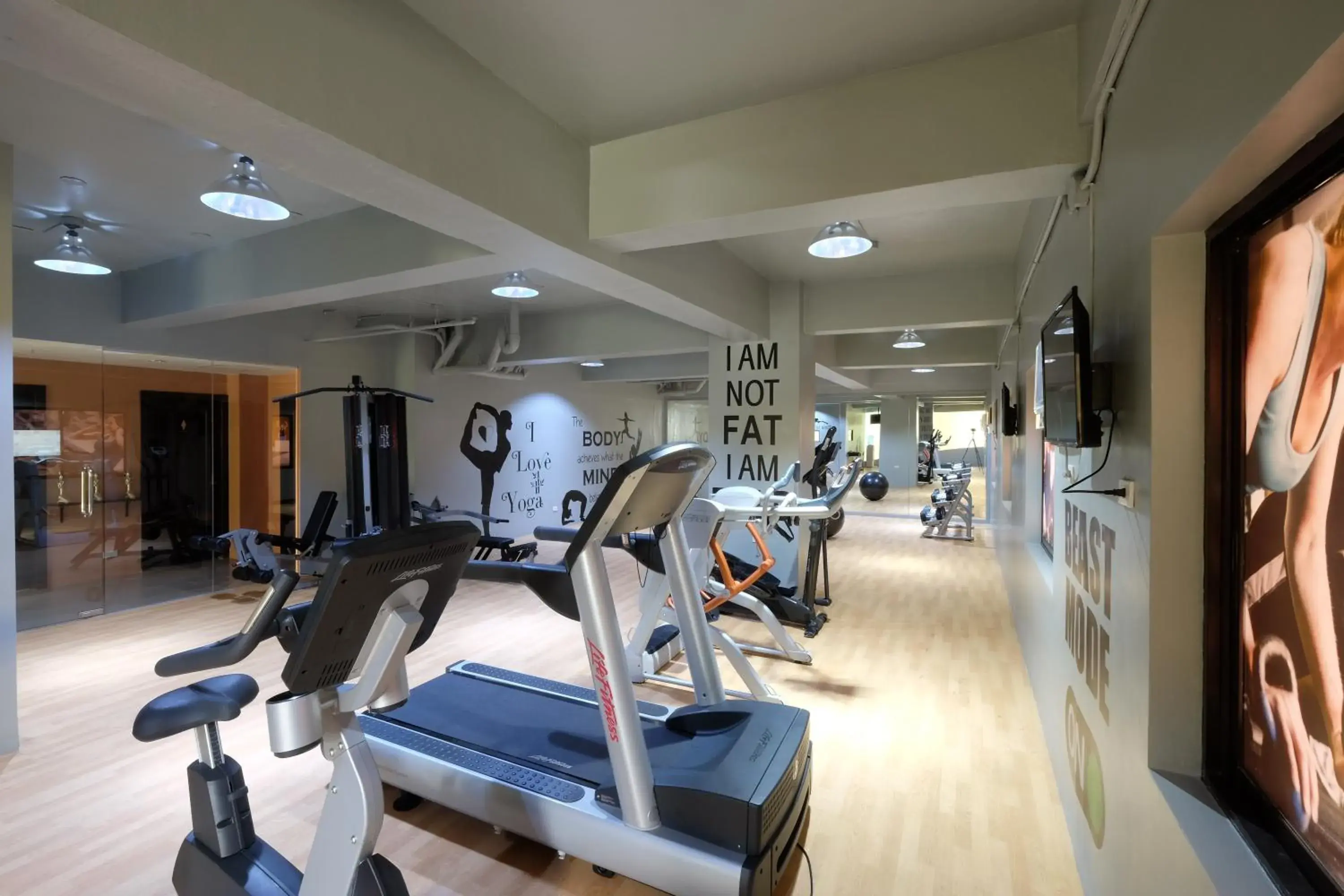 Fitness centre/facilities in Golden Prince Hotel & Suites Fitness centre/facilities in Golden Prince Hotel & Suites