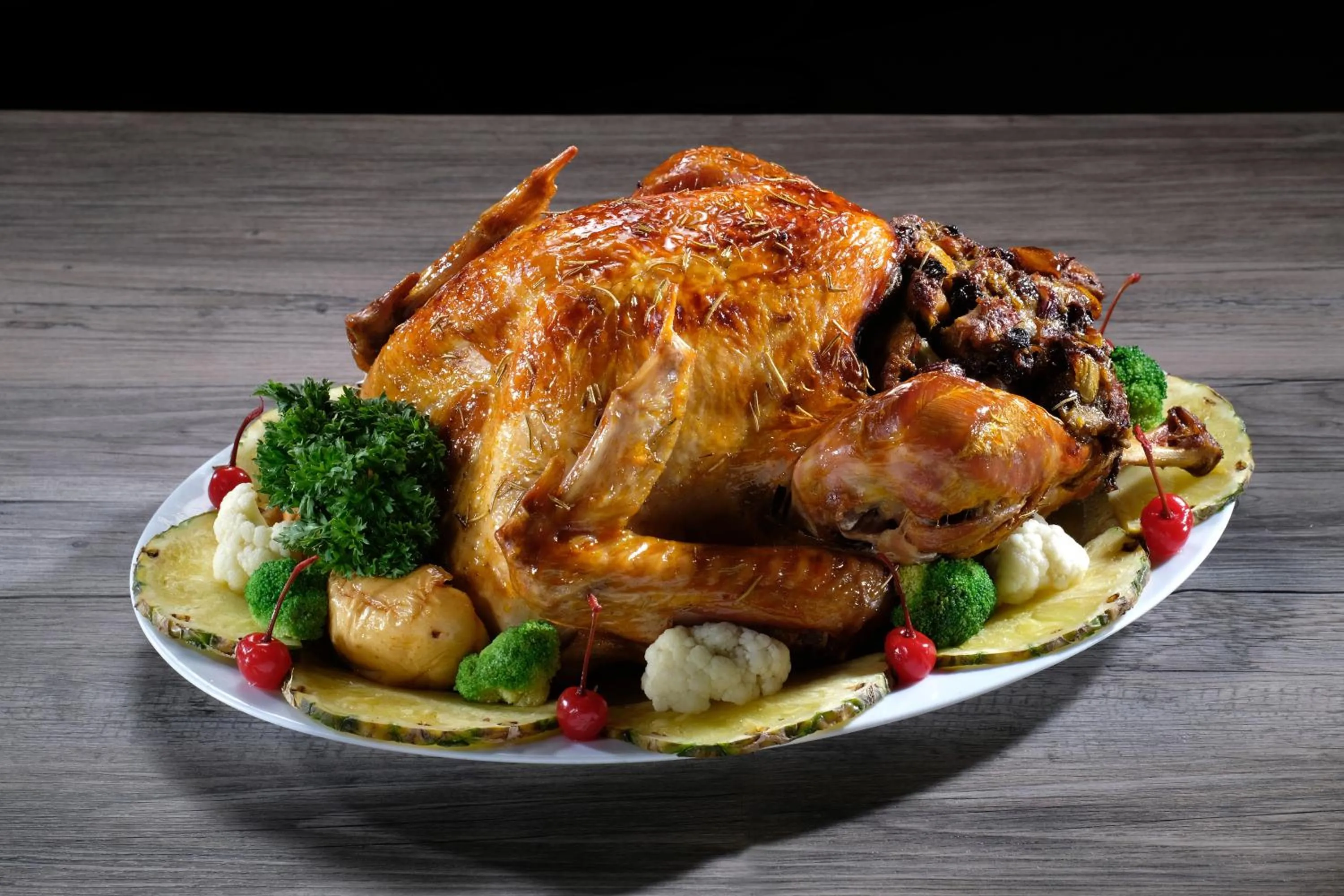 Food in Golden Prince Hotel & Suites