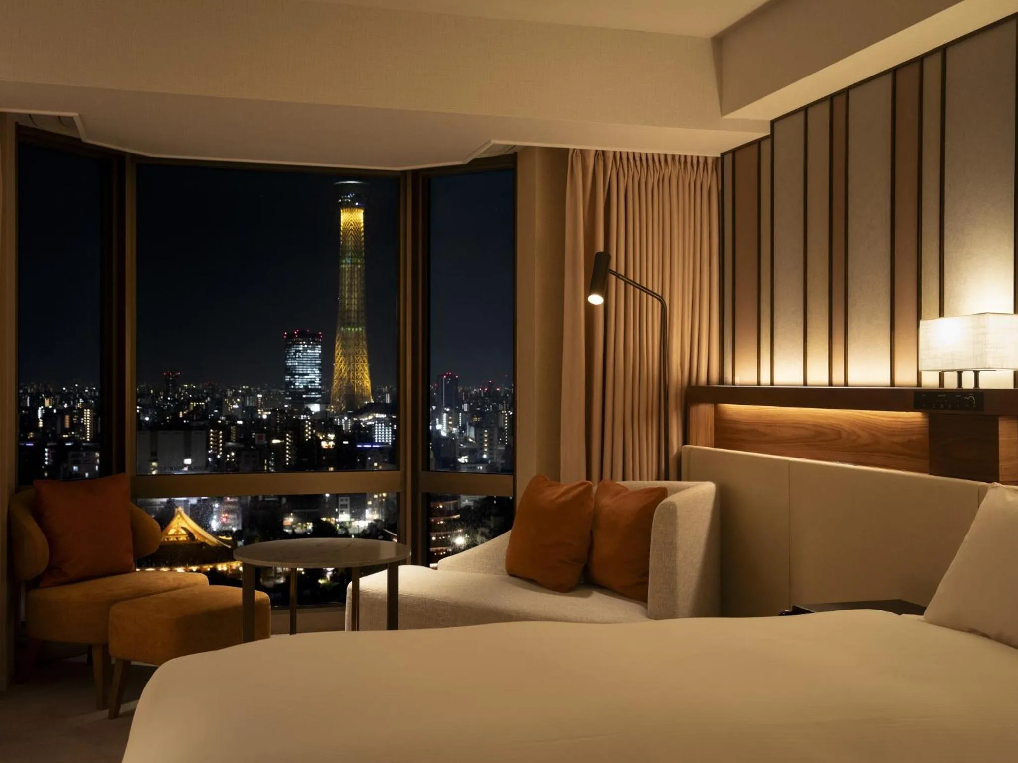 Bed in Asakusa View Hotel