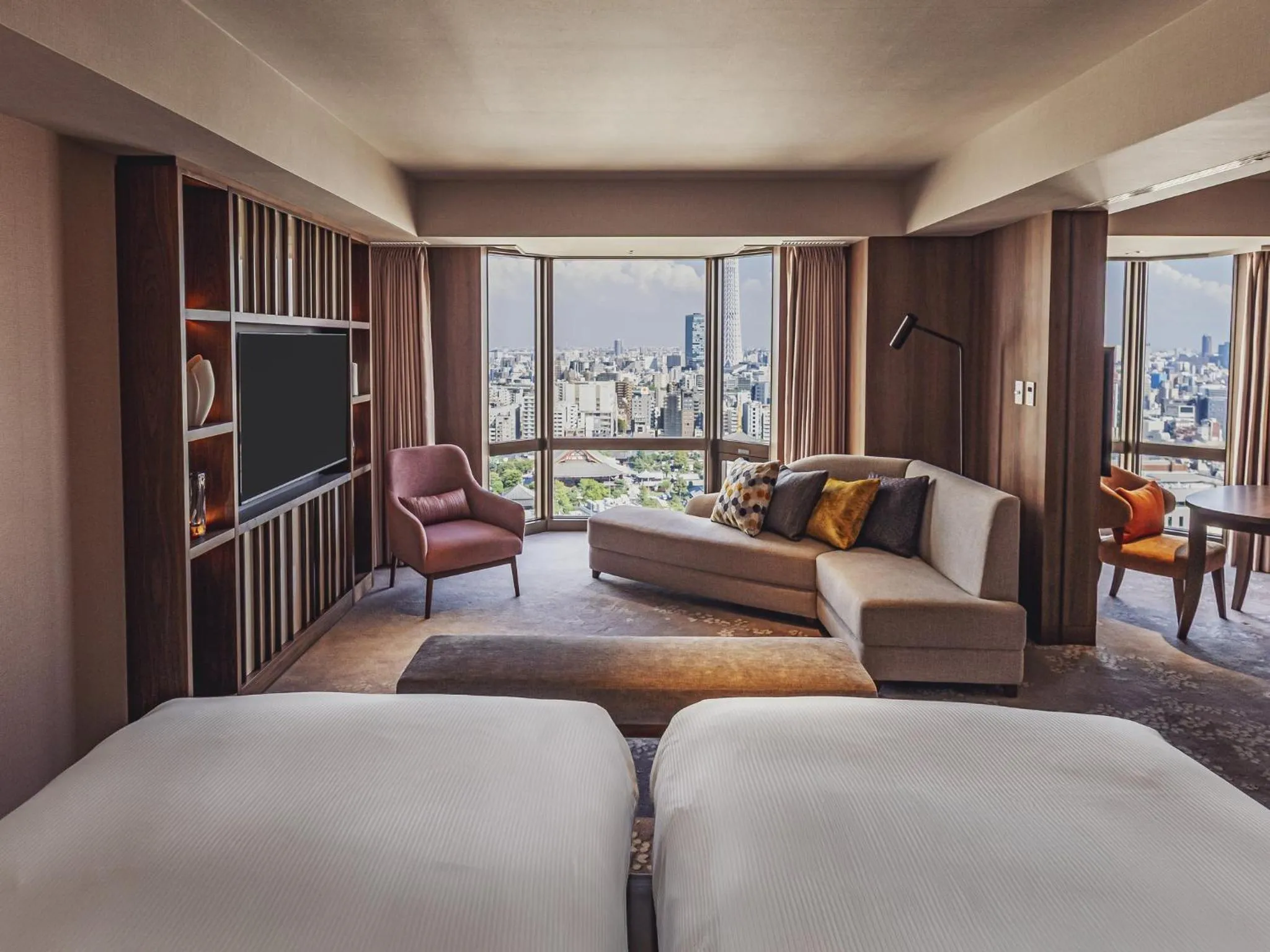 Bed in Asakusa View Hotel