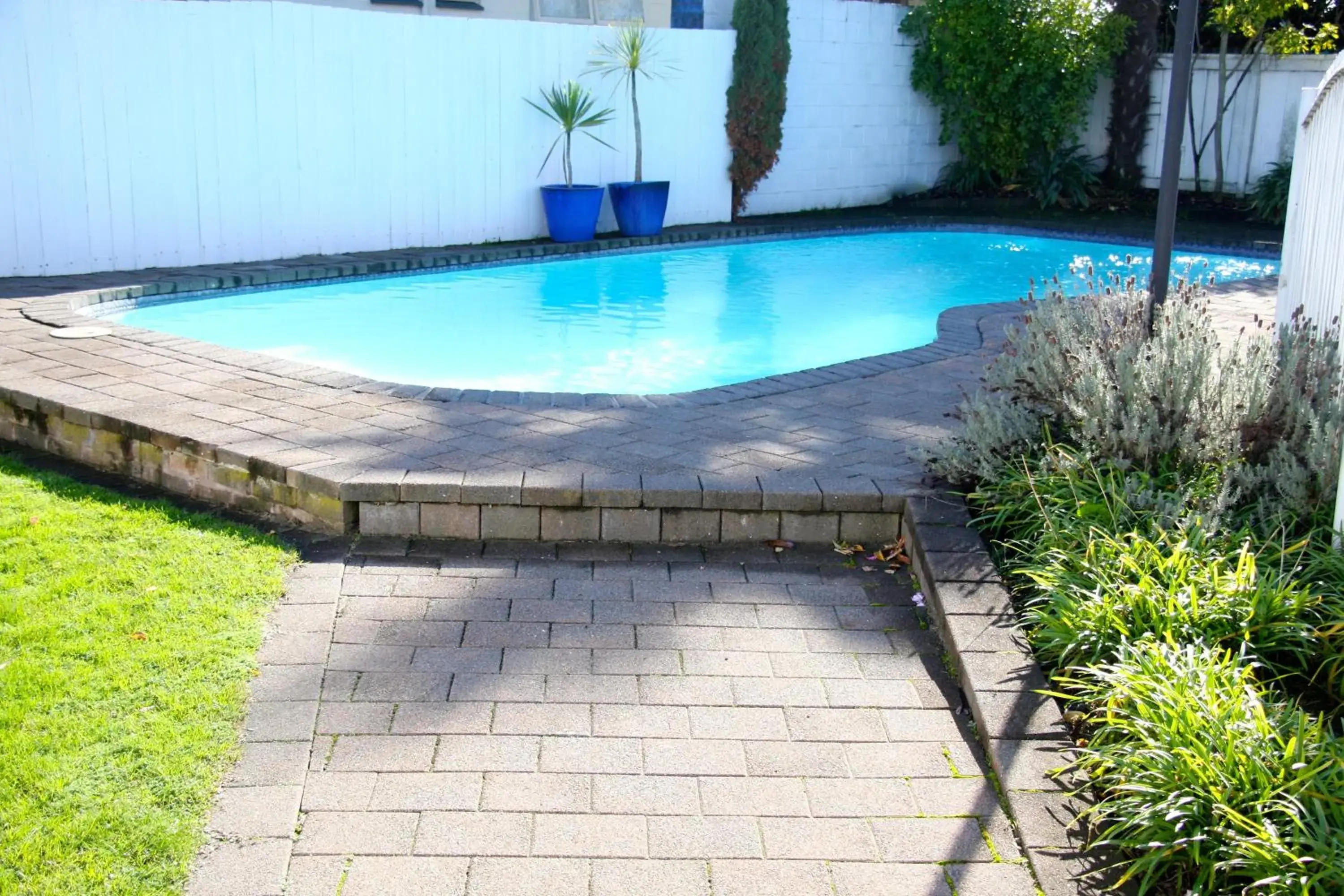 Swimming pool in Camelot On Ulster Swimming pool in Camelot On Ulster