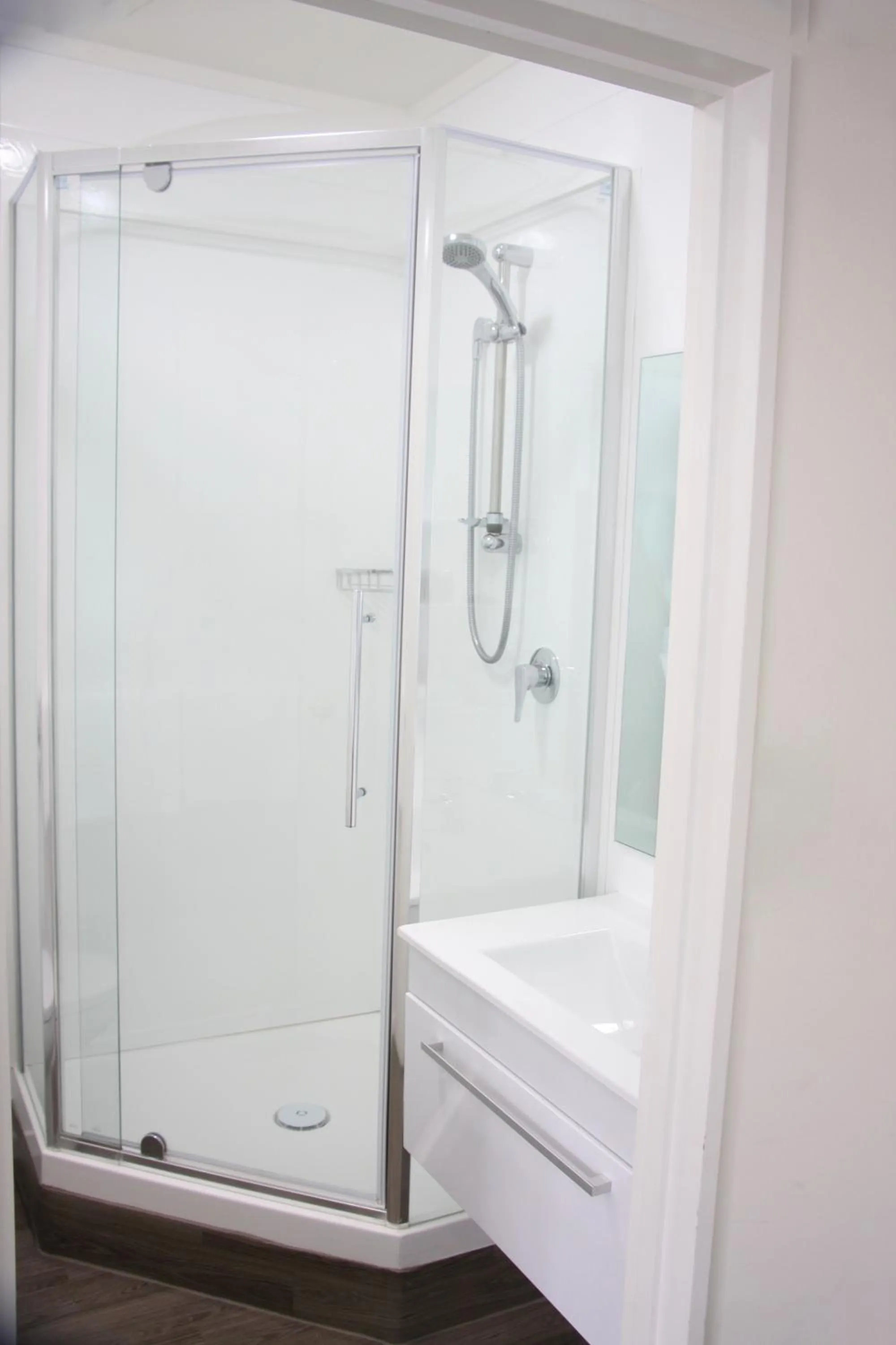 Bathroom in Camelot On Ulster