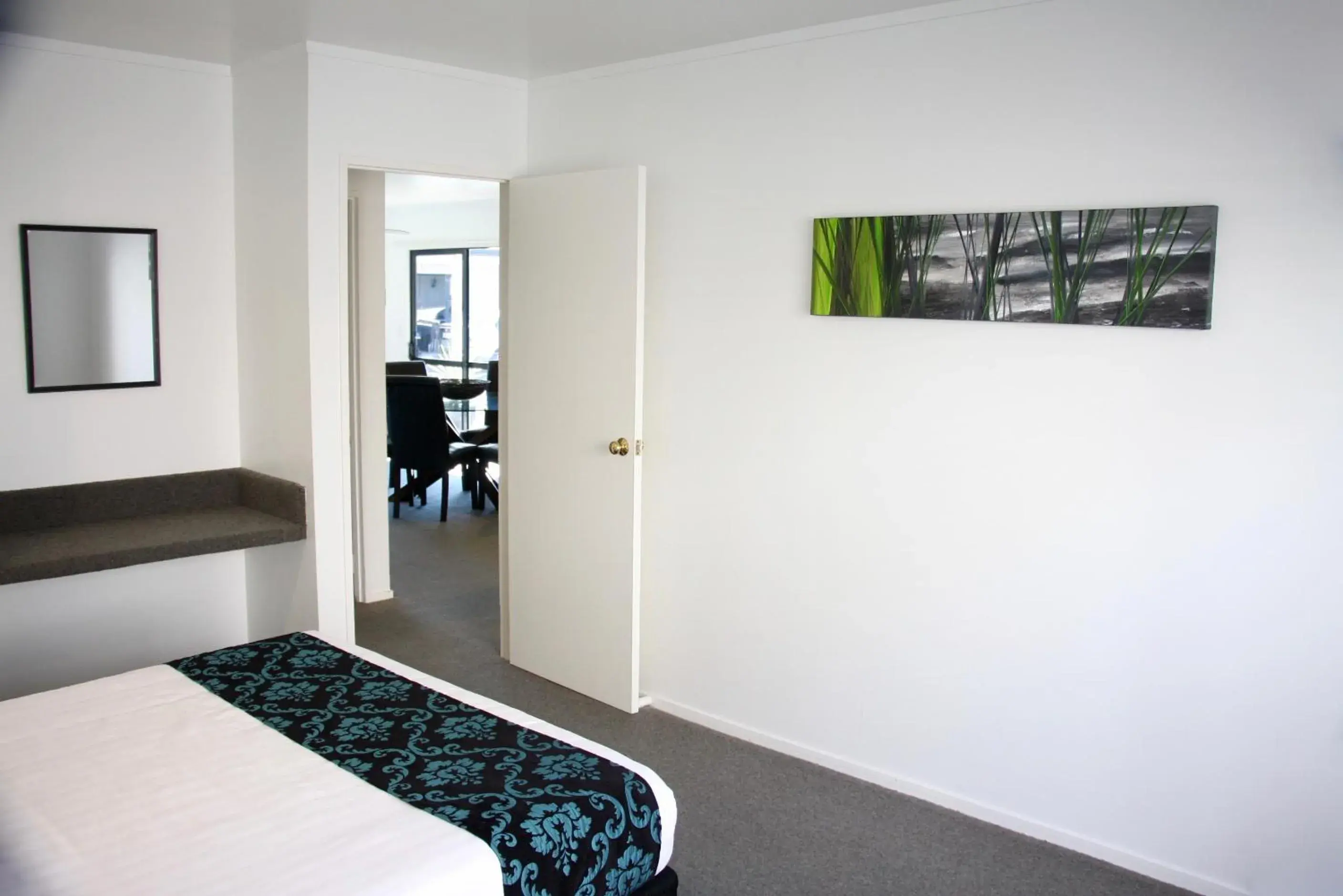 Bedroom, Bed in Camelot On Ulster Bedroom, Bed in Camelot On Ulster