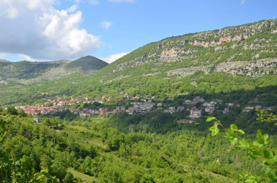 Natural landscape in Lo Scoiattolo