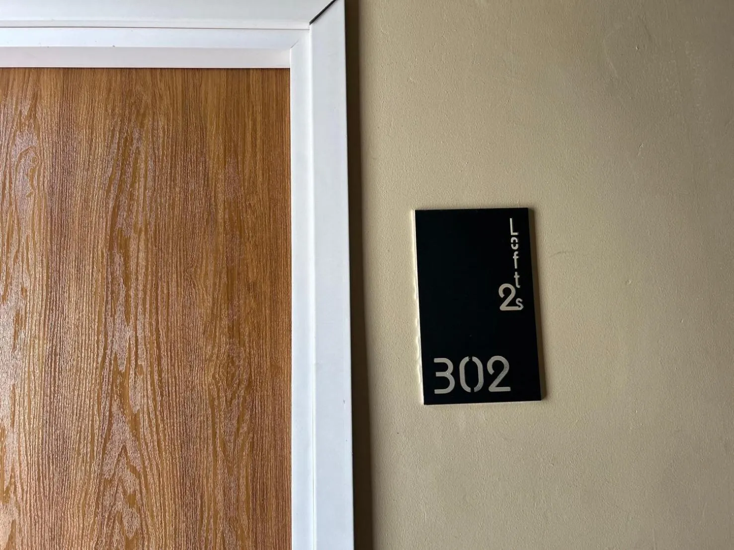 Text overlay in Loft2s Chiang Mai