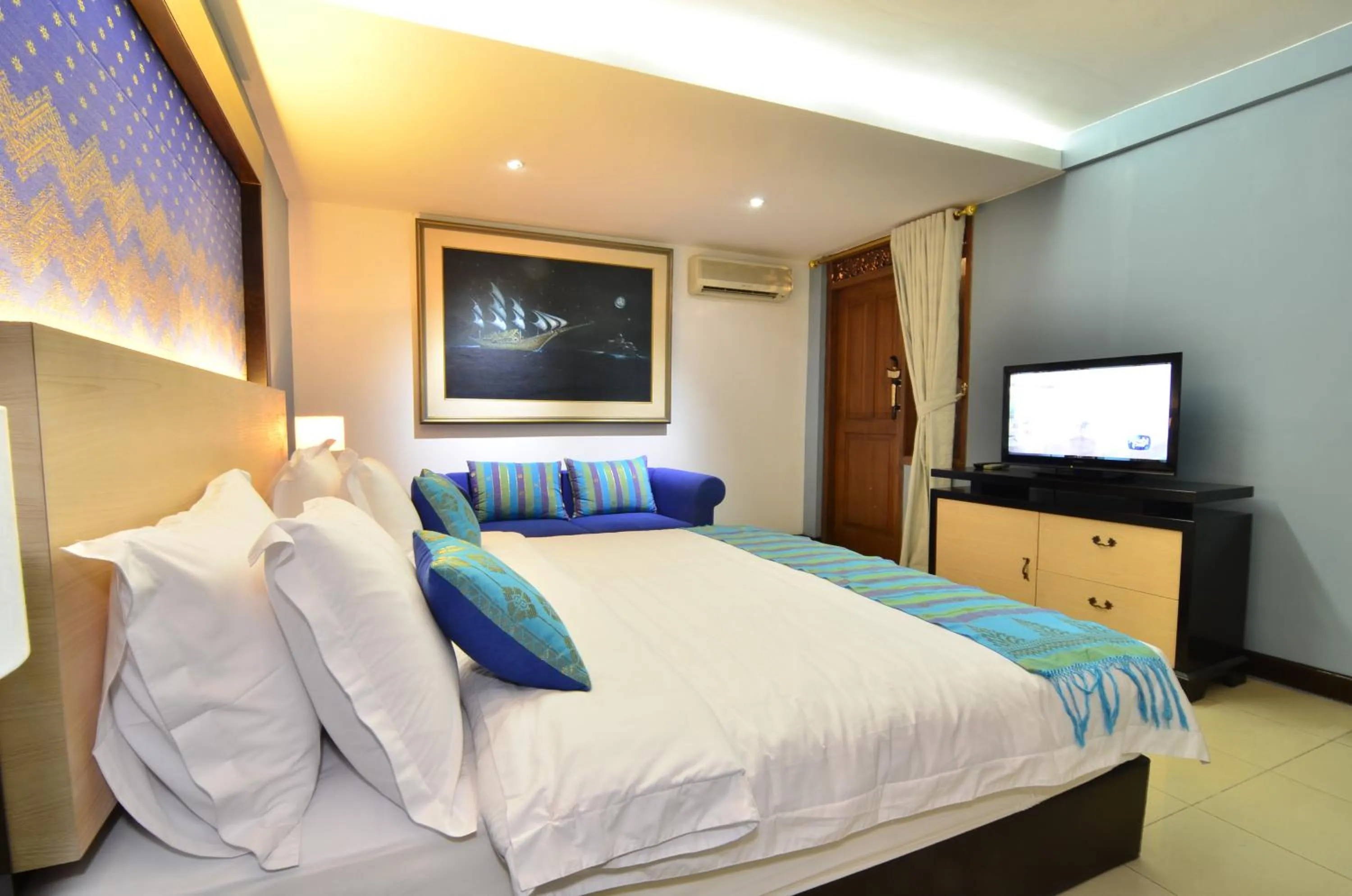 Bedroom in Balai Melayu Hotel