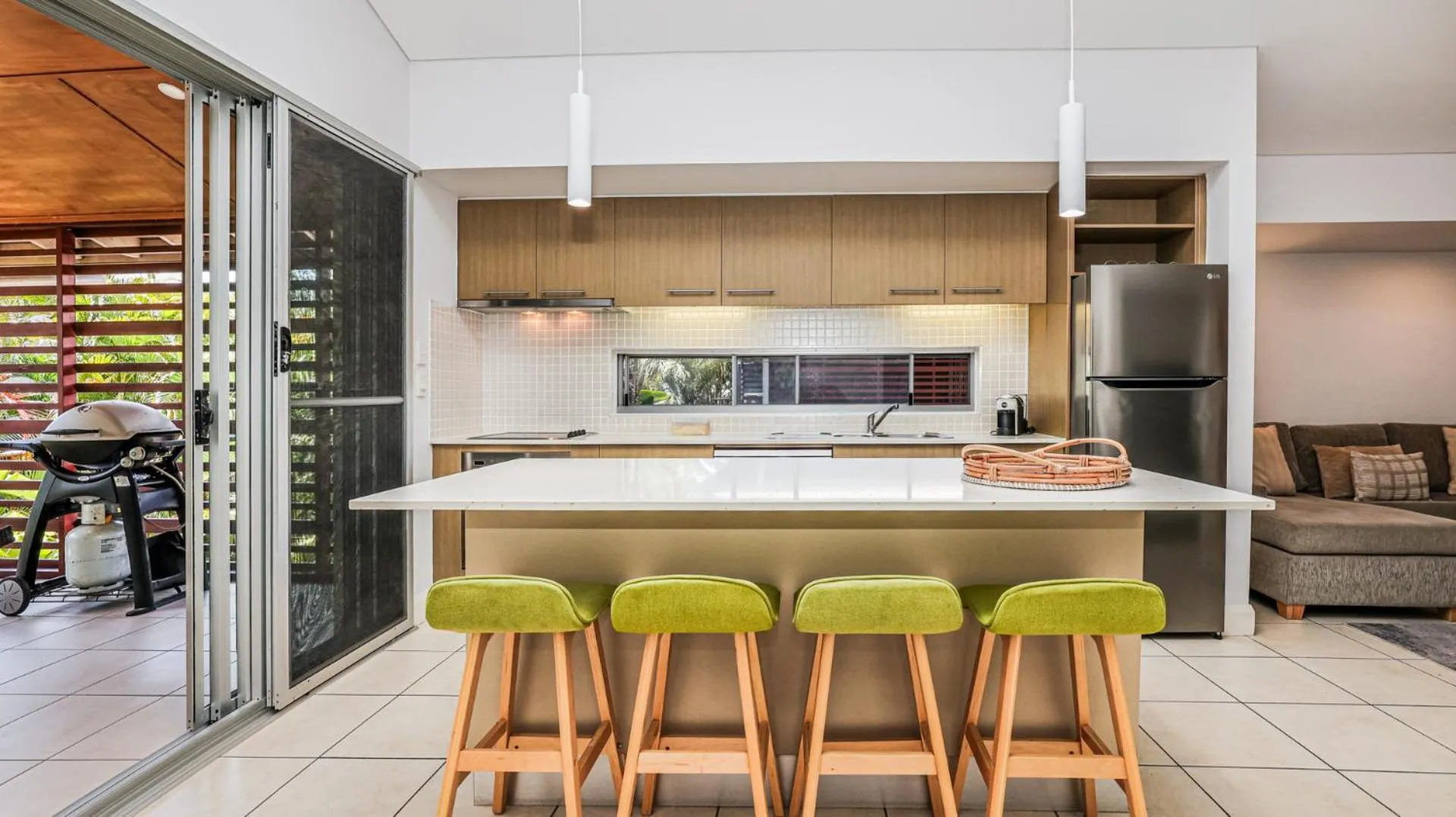 Kitchen or kitchenette in Sandcastles 1770 Motel & Resort