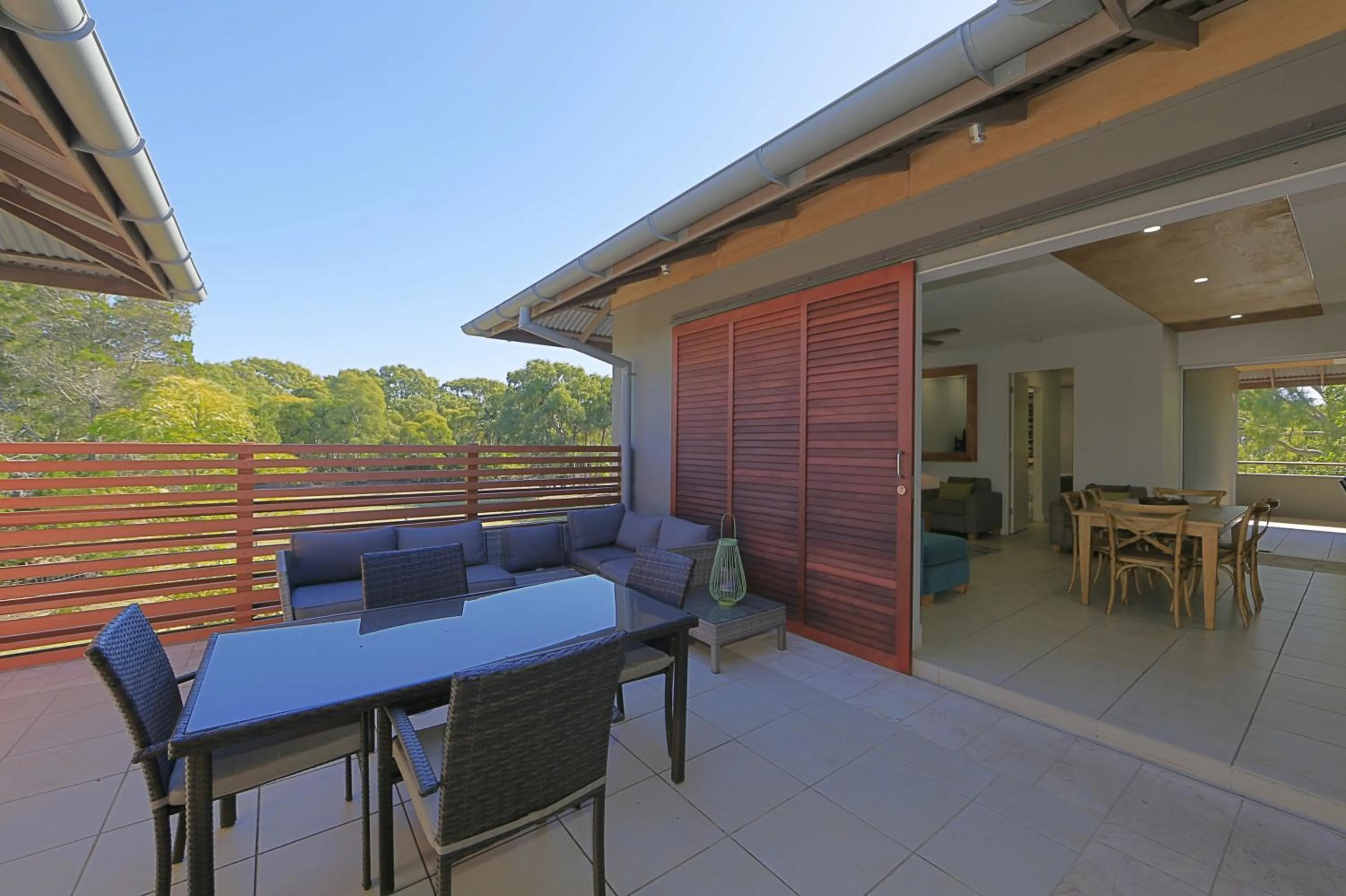 Balcony/Terrace in Sandcastles 1770 Motel & Resort