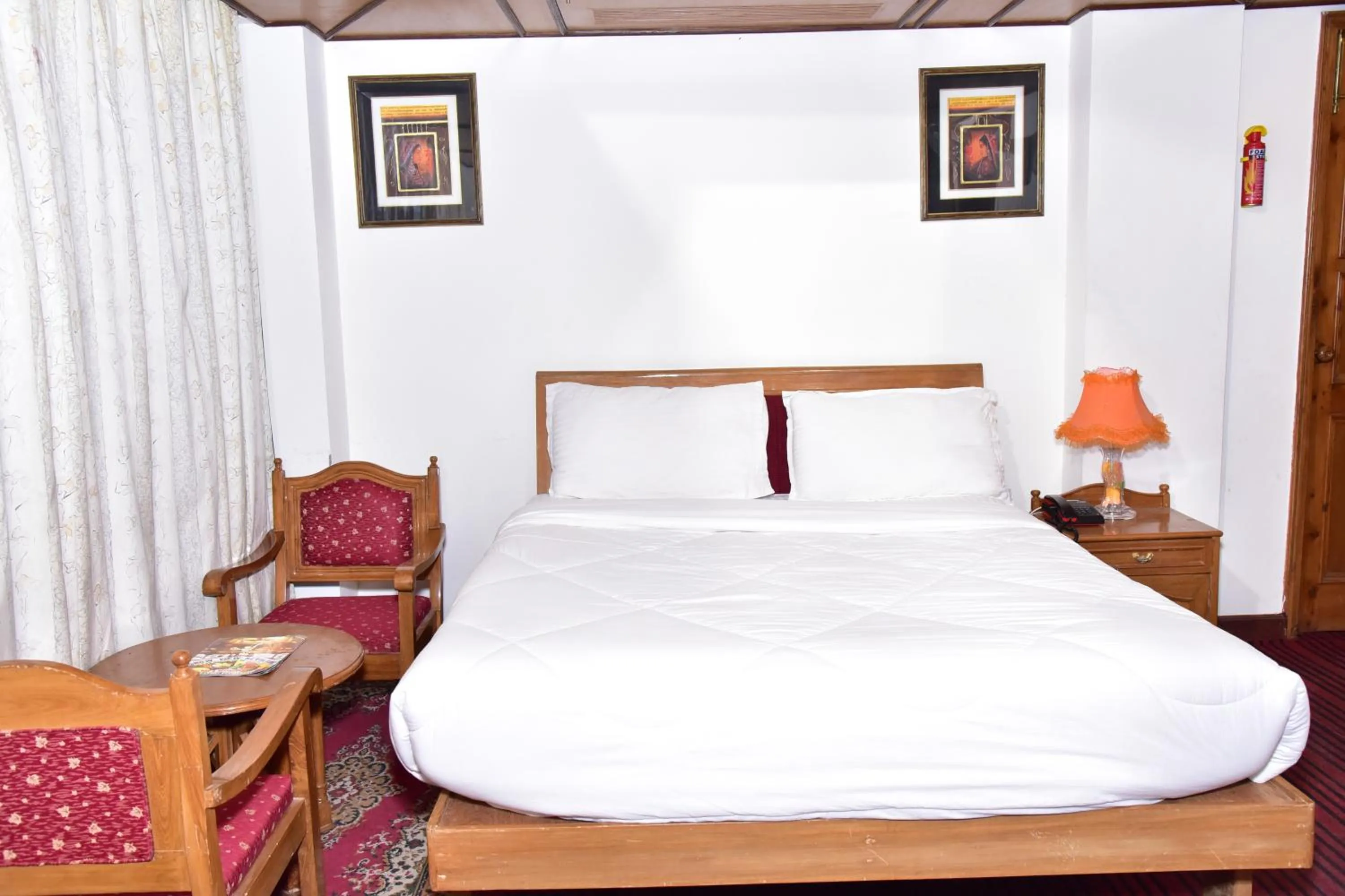 Bed in Snow King Retreat - The Heaven