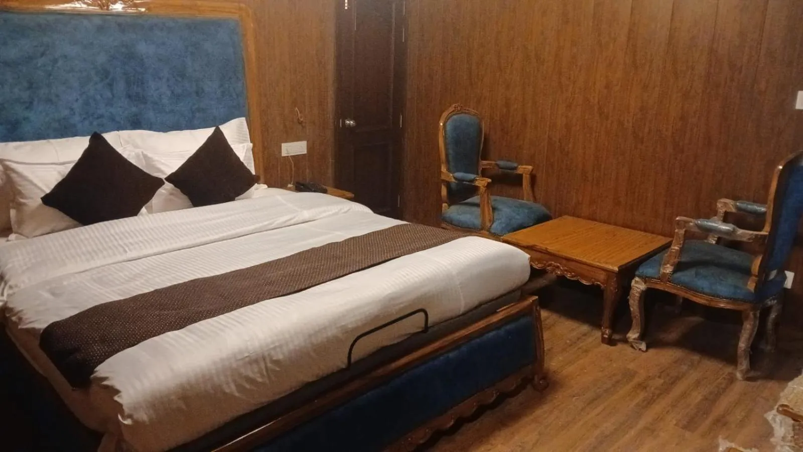 Bed in Snow King Retreat - The Heaven