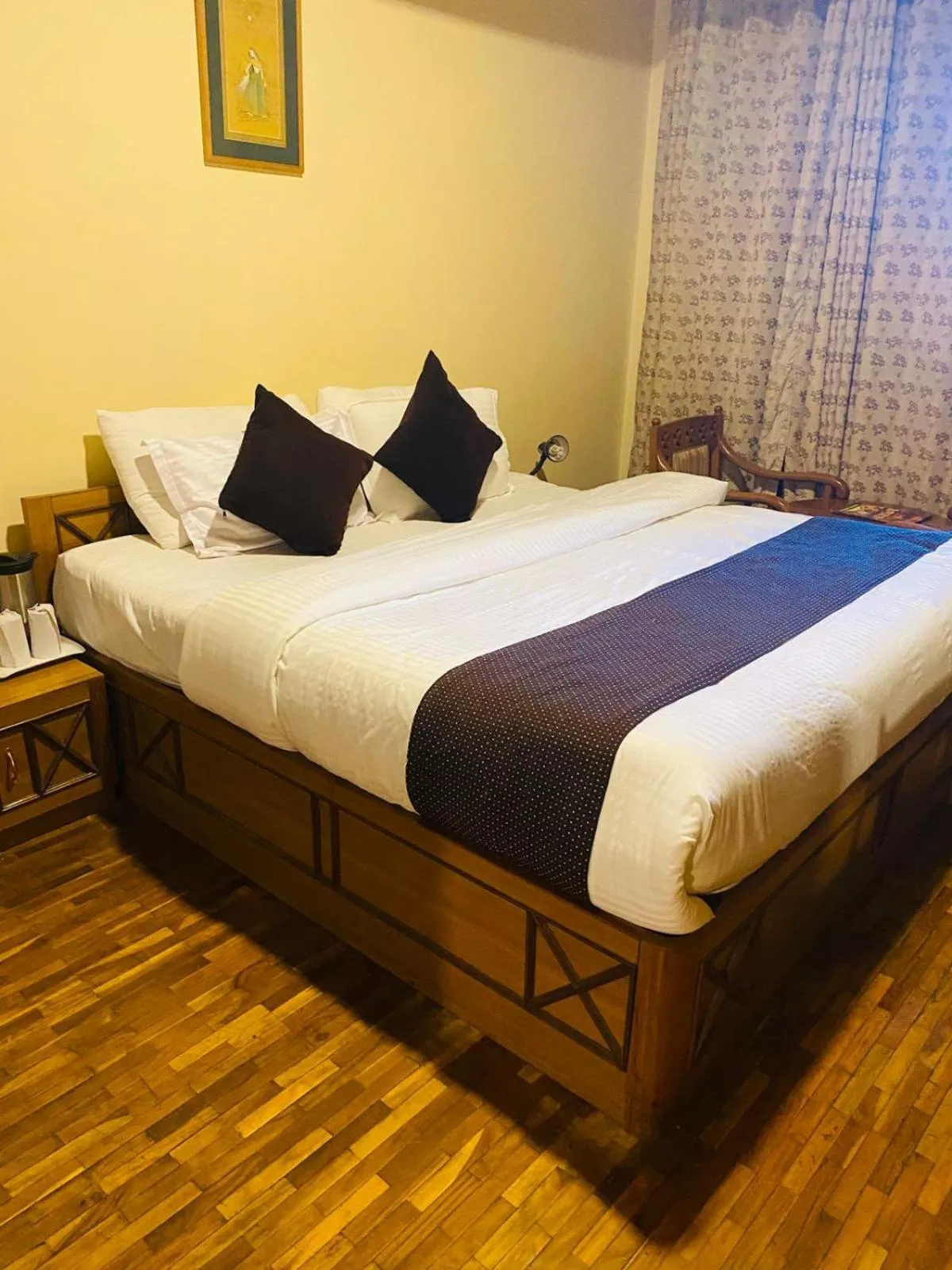 Bedroom, Bed in Snow King Retreat - The Heaven