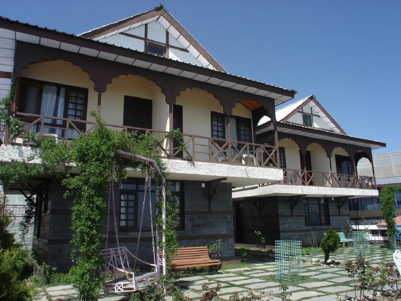 Property building in Snow King Retreat - The Heaven