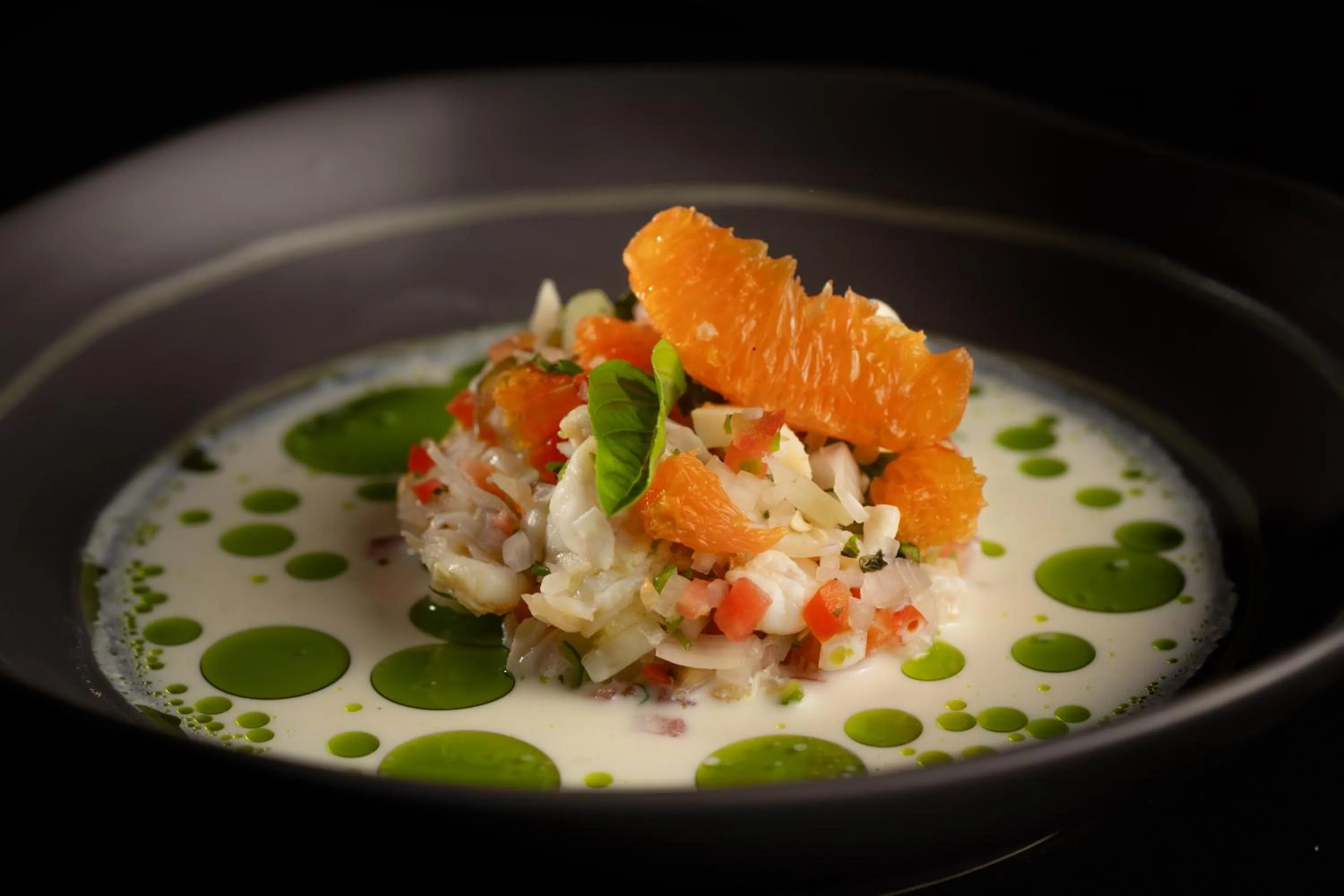 Restaurant/places to eat in The Leela Palace Chennai