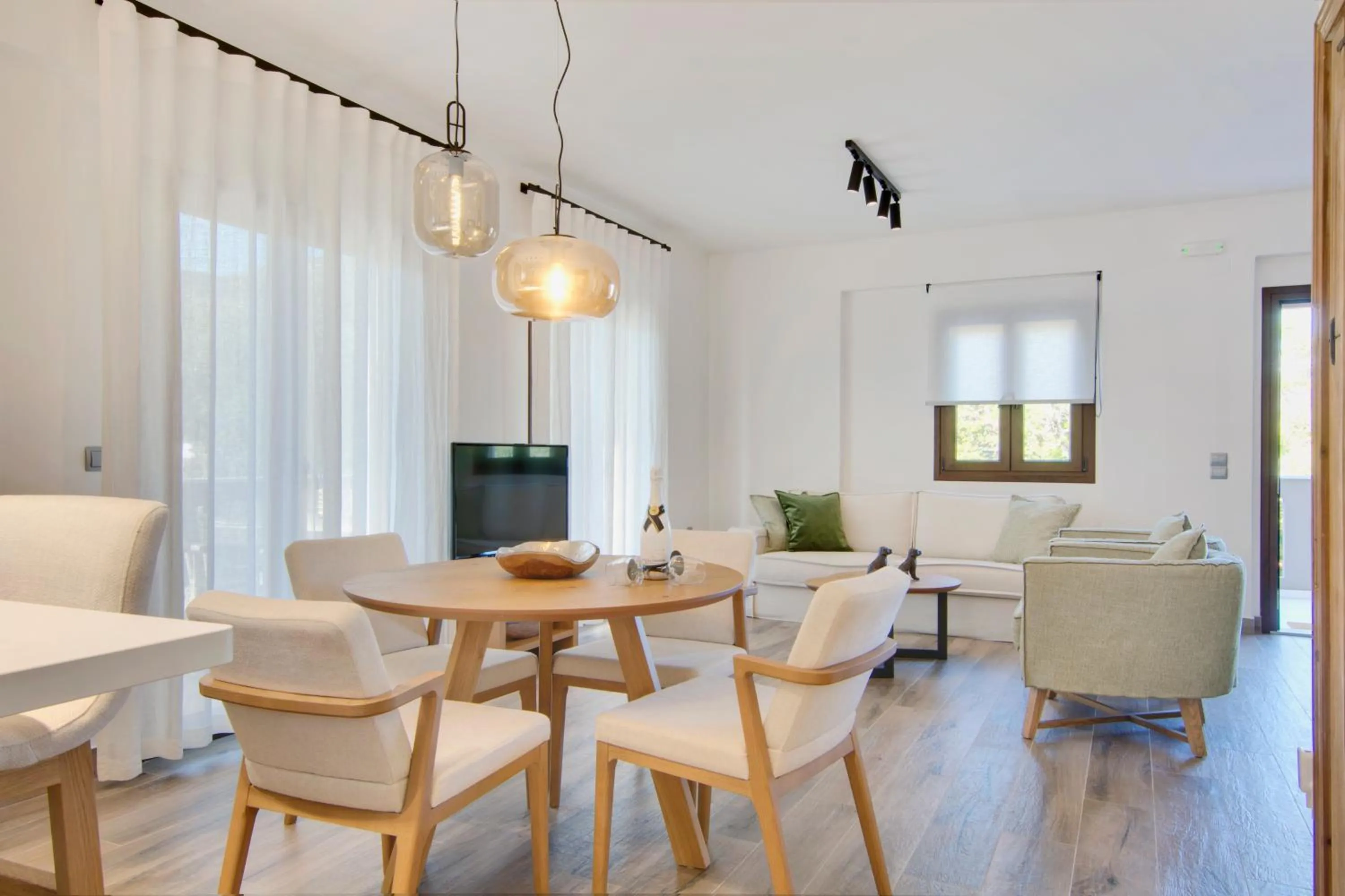 Facade/entrance in Valtos Beach Hotel