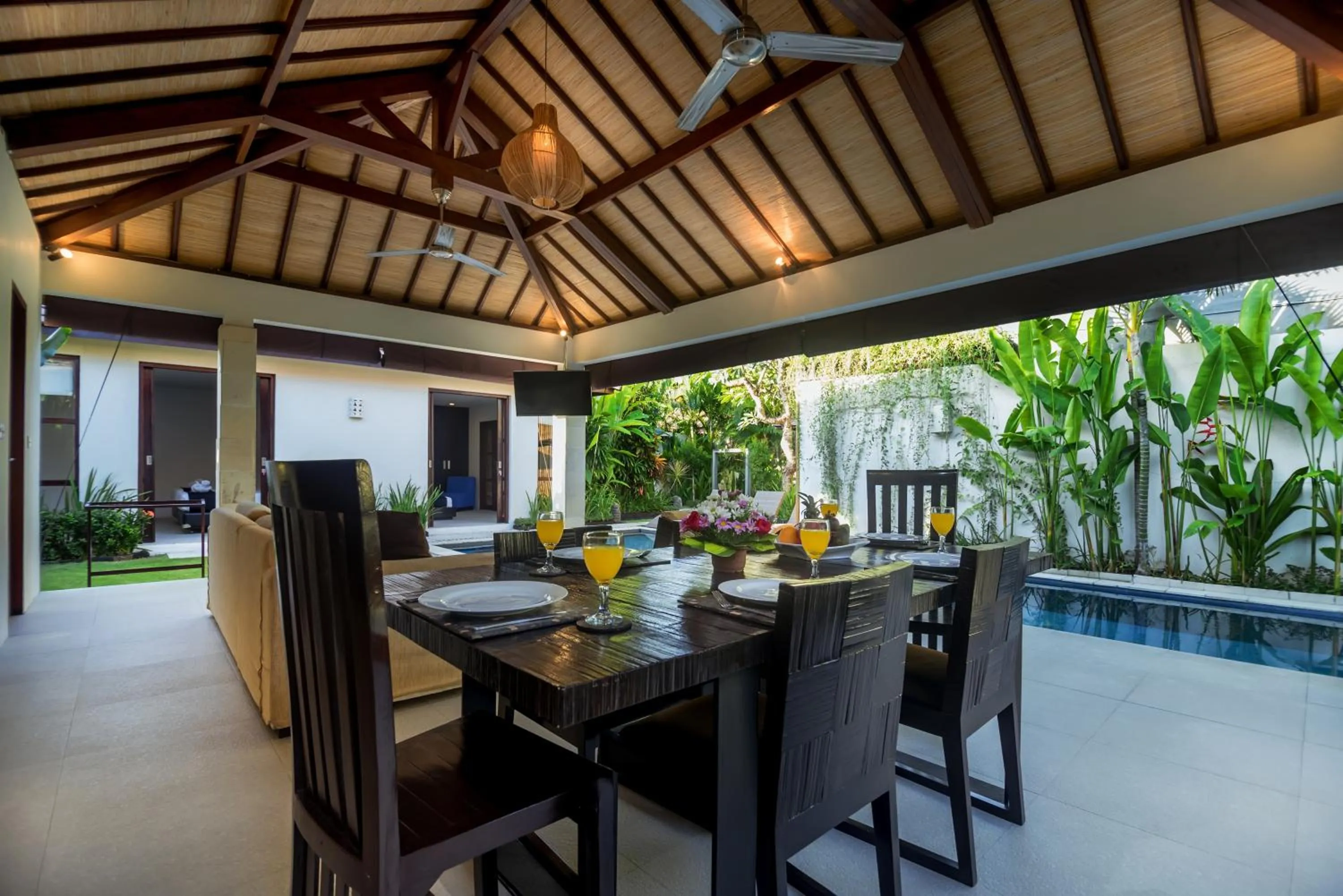 Dining area in Arama Riverside 5 Bedrooms by Villas Direct Bali
