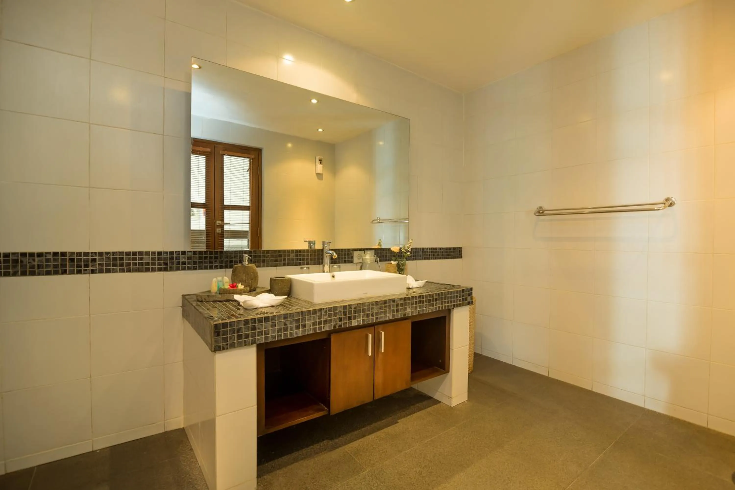 Bathroom in Arama Riverside 5 Bedrooms by Villas Direct Bali