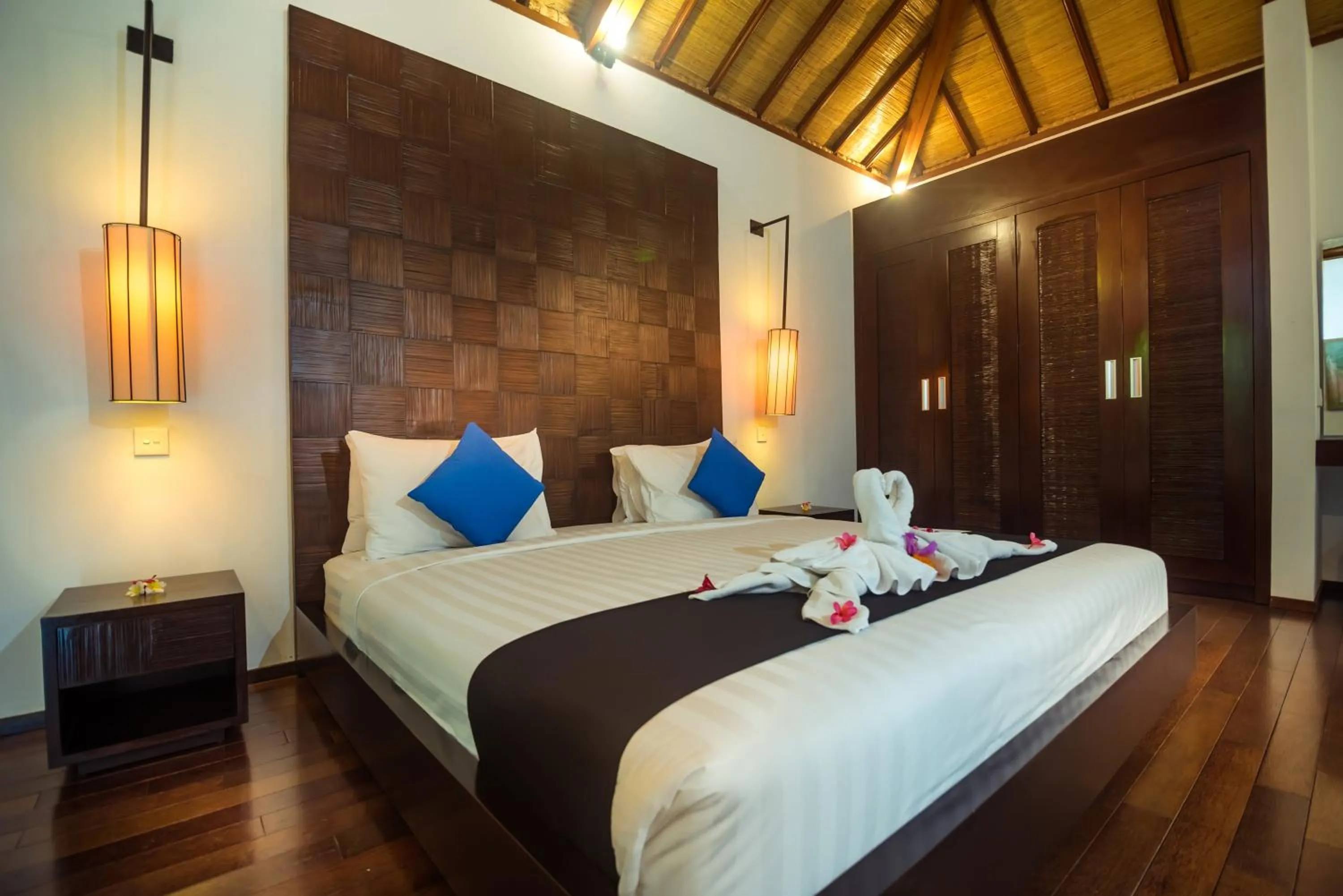 Photo of the whole room, Bed in Arama Riverside 5 Bedrooms by Villas Direct Bali
